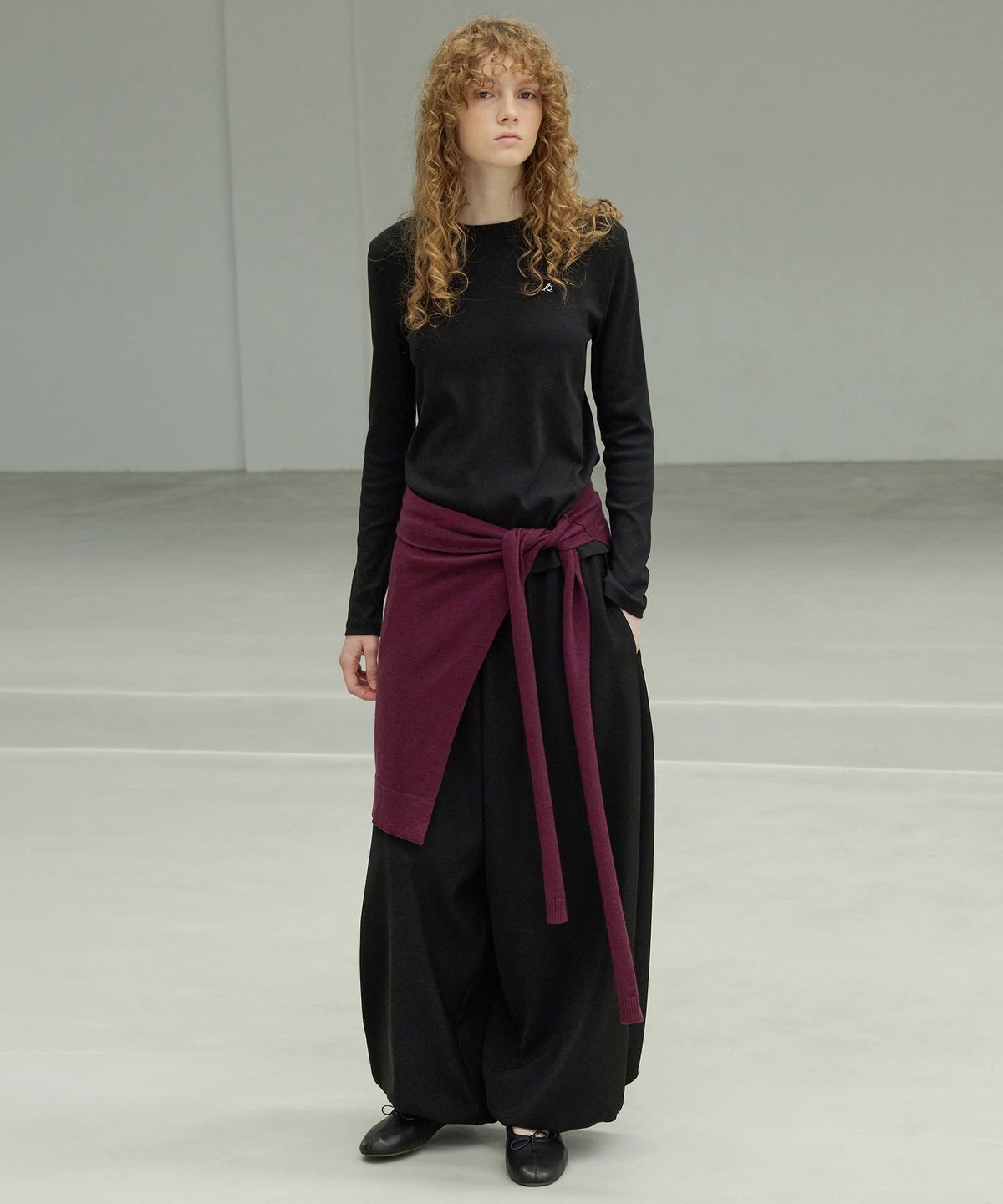 르바(LEVAR) Float Wool Layered Shawl - Berry Plum