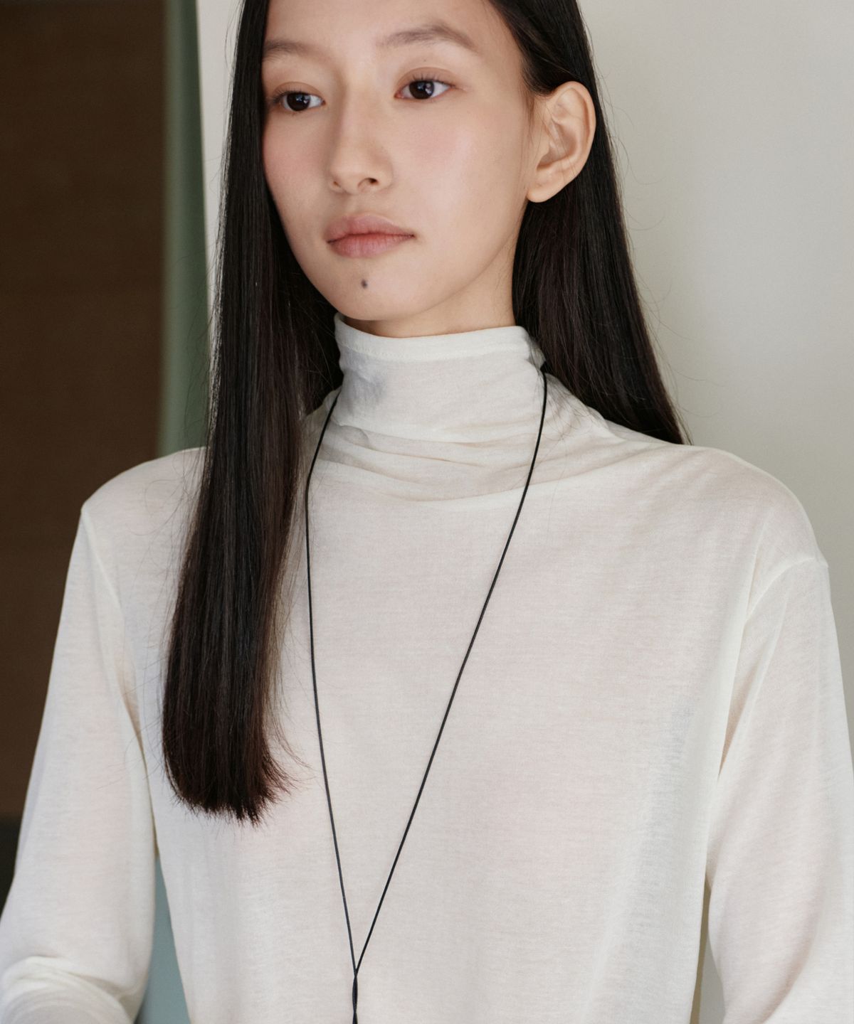 유라고(URAGO) See-through turtleneck t-shirt_3colors