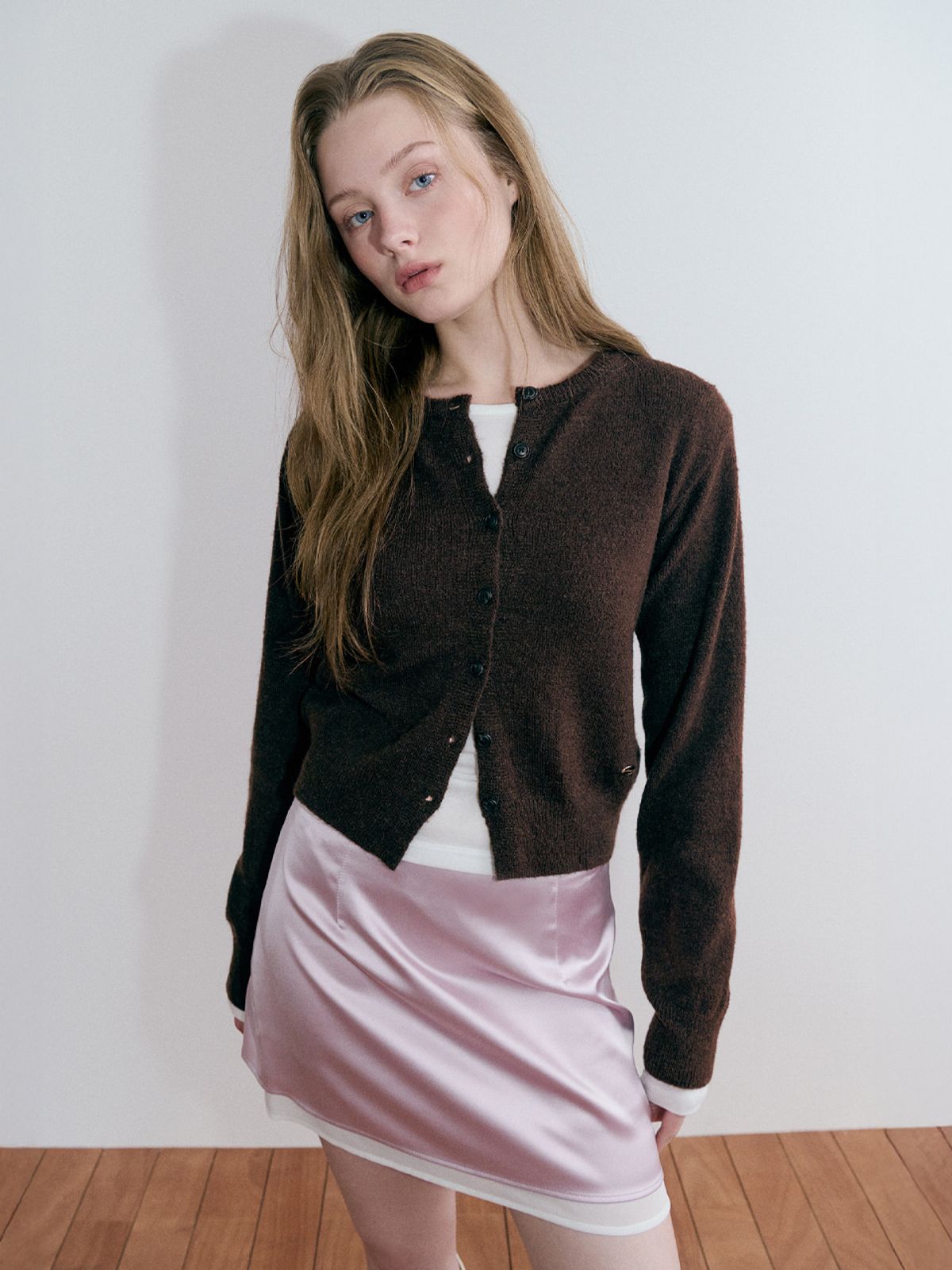 에트몽(ETMON) Basic Round Knit Cardigan, Brown