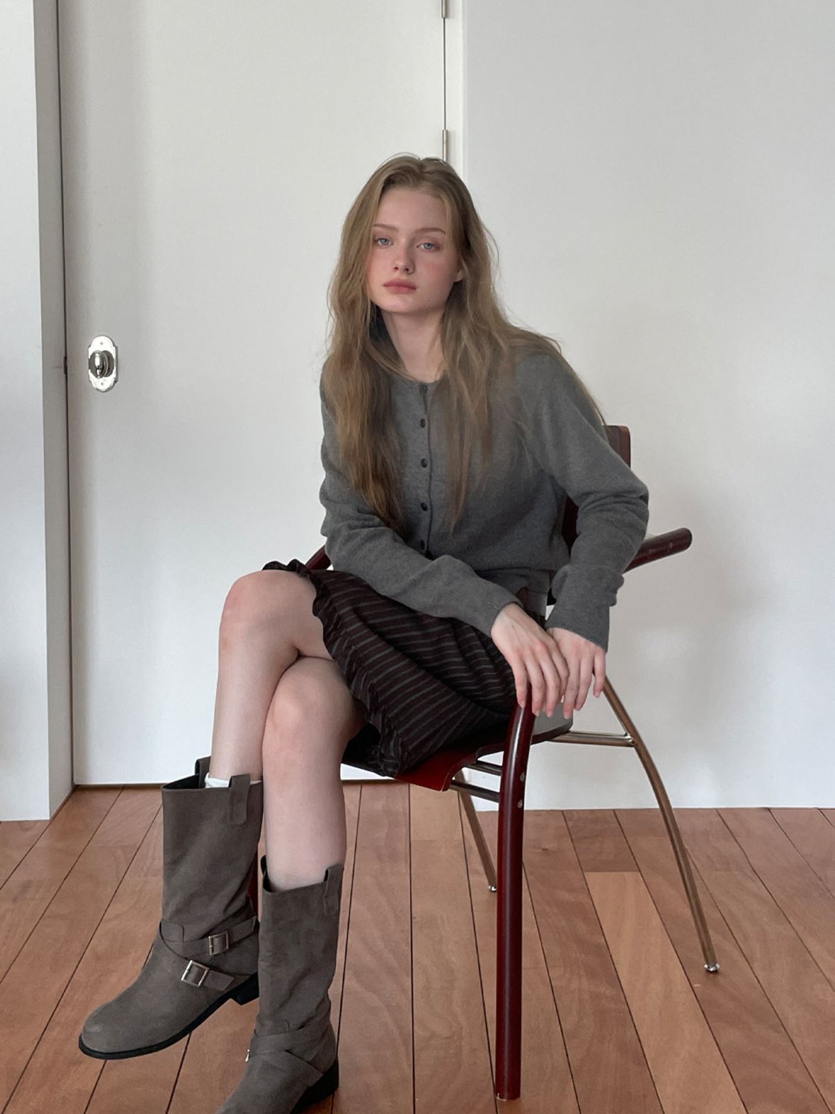 에트몽(ETMON) Basic Round Knit Cardigan, Charcoal