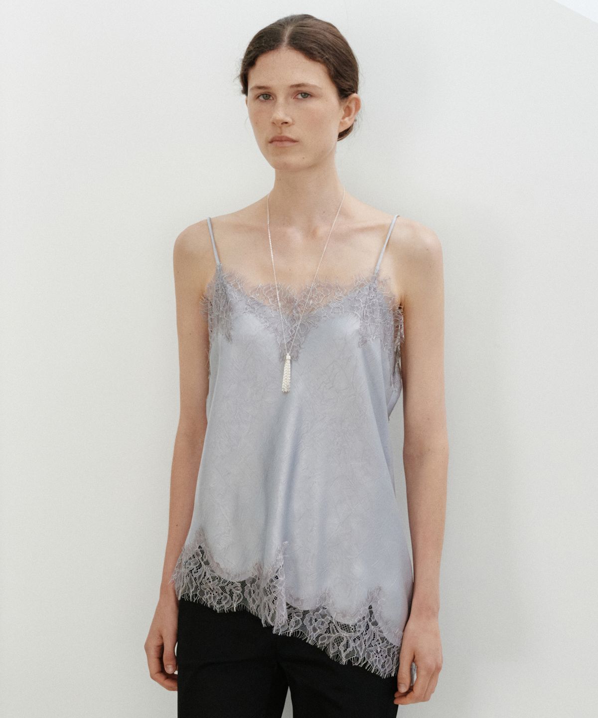 유라고(URAGO) Diagonal lace sleeveless_3colors