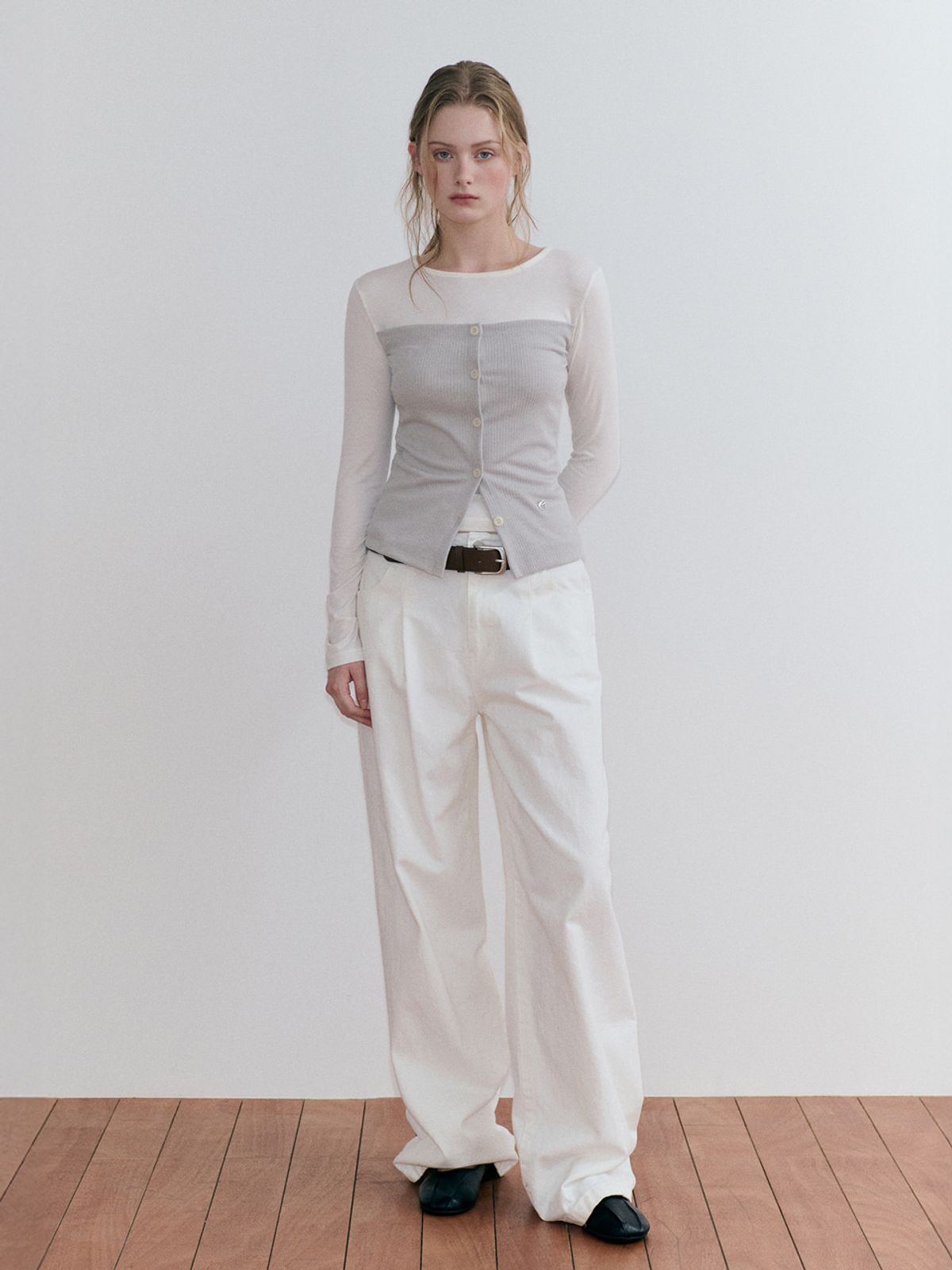에트몽(ETMON) Ribbed Button Layered T-Shirt, Ash Beige
