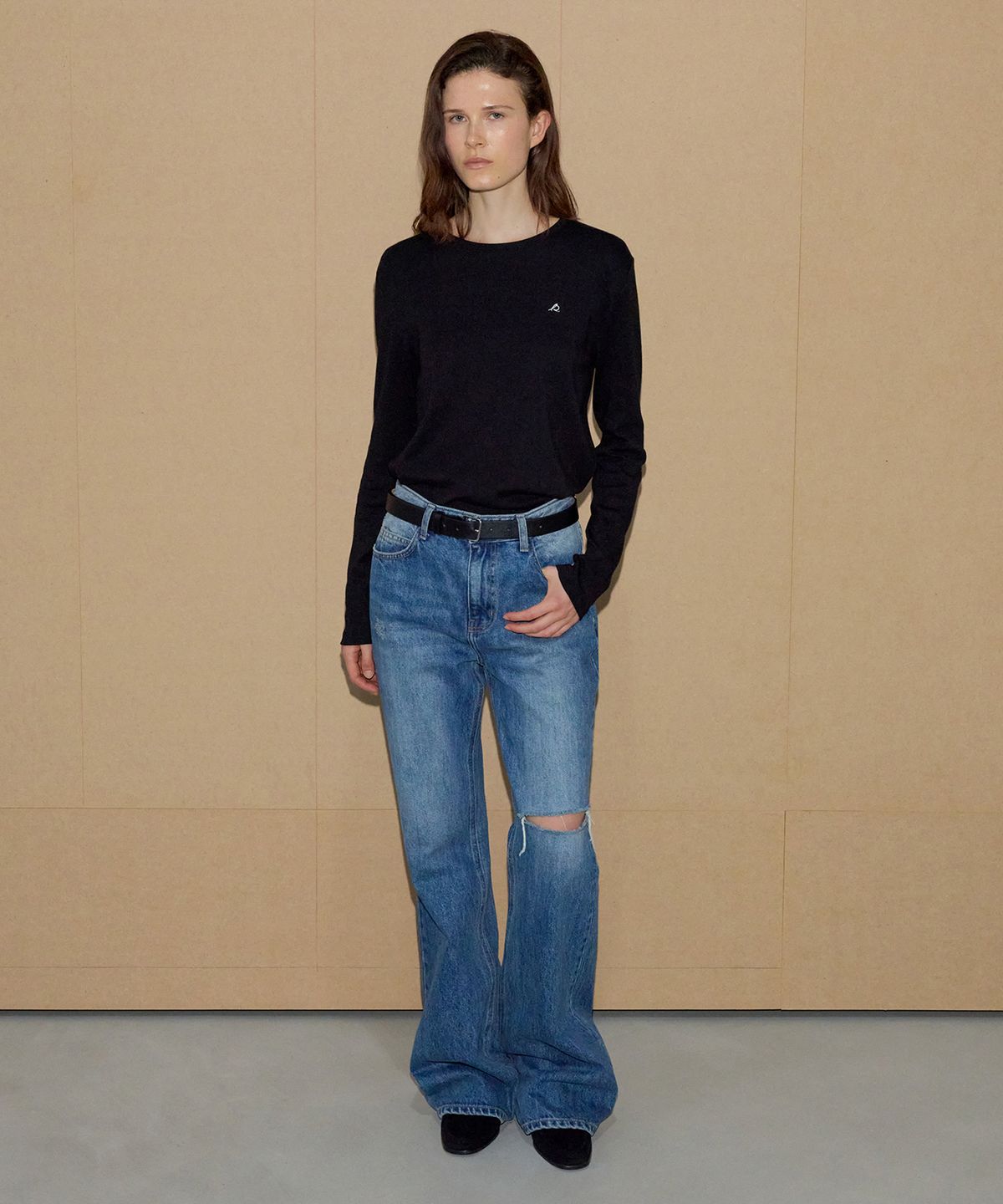 르바(LEVAR) Raw-cut Relaxed Boots Cut Denim - Dark Blue