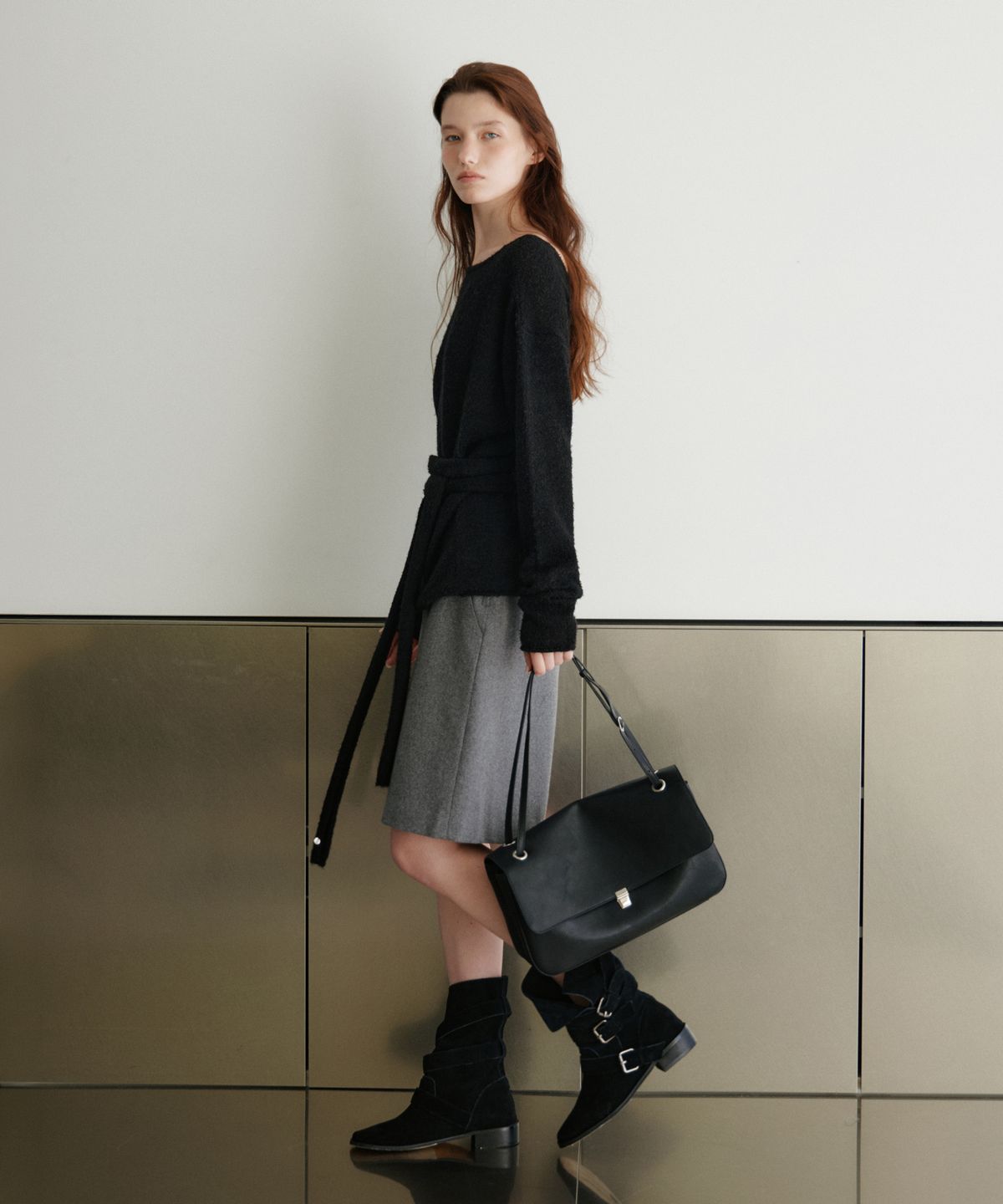 유라고(URAGO) Back to front mohair strap knit