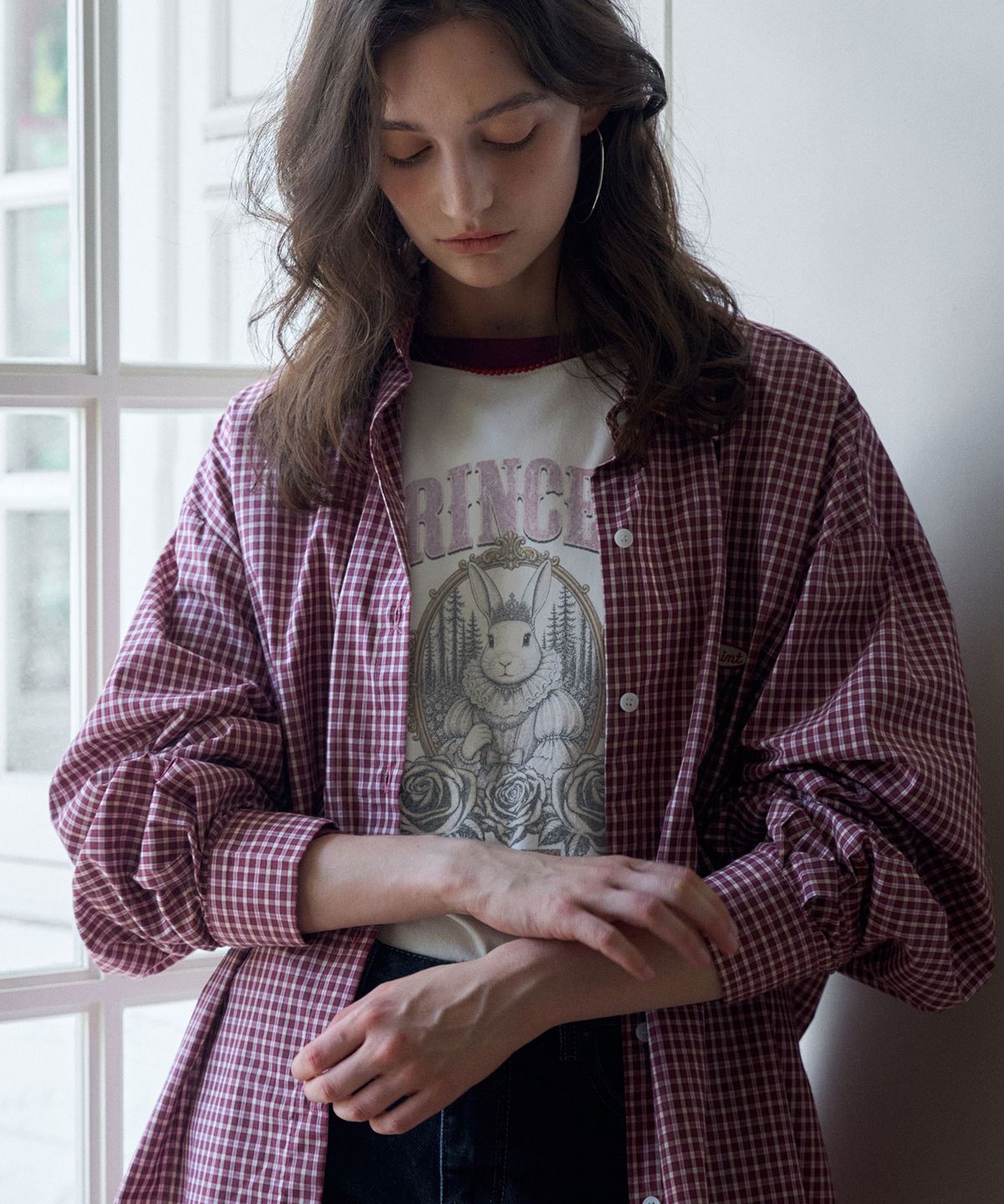 헤인트(HAINT) PRINCESS BUNNY GRAPHIC RAGLAN T_SHIRT 2COL_BURGUNDY