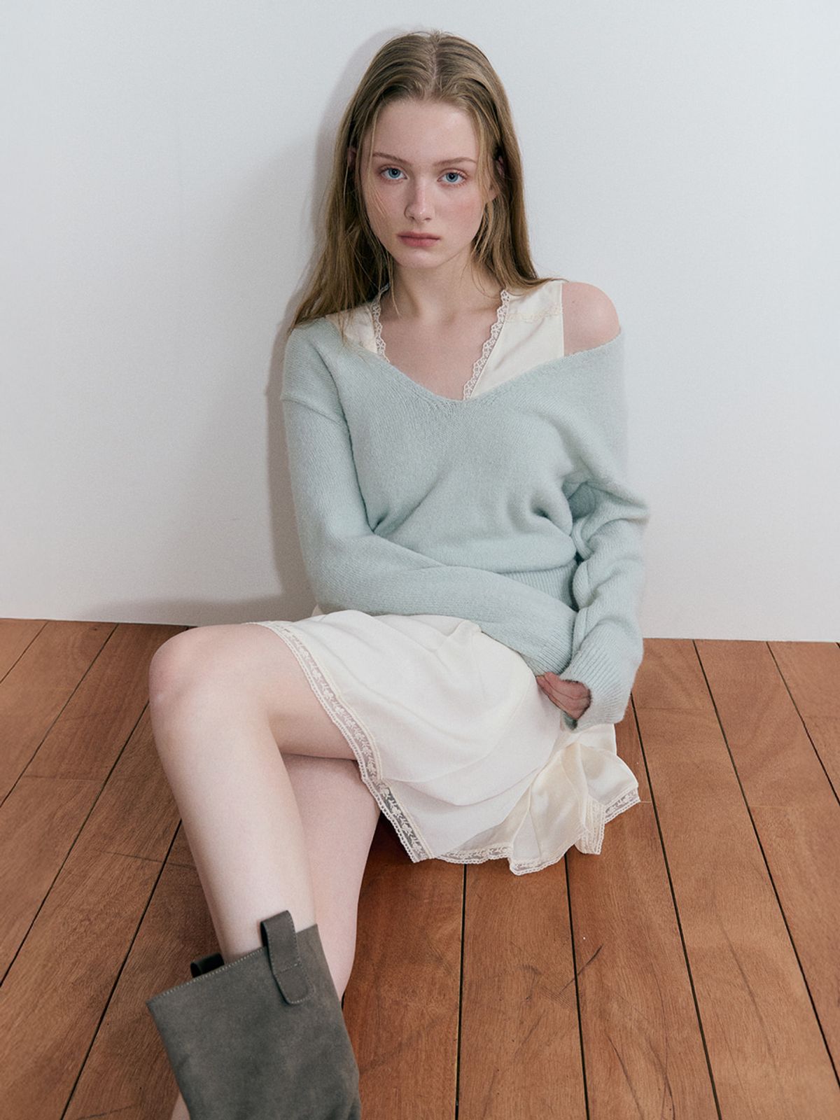 에트몽(ETMON) Deep V-Neck Knit Set, Mint