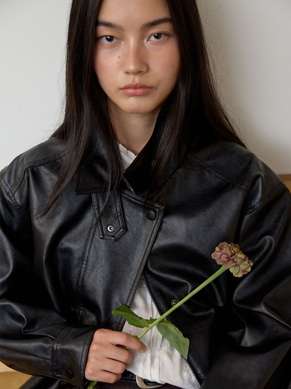 뮈뮈에르(MUEMUER) Faux Leather Blouson Jumper MU2678JP801M_BLACK