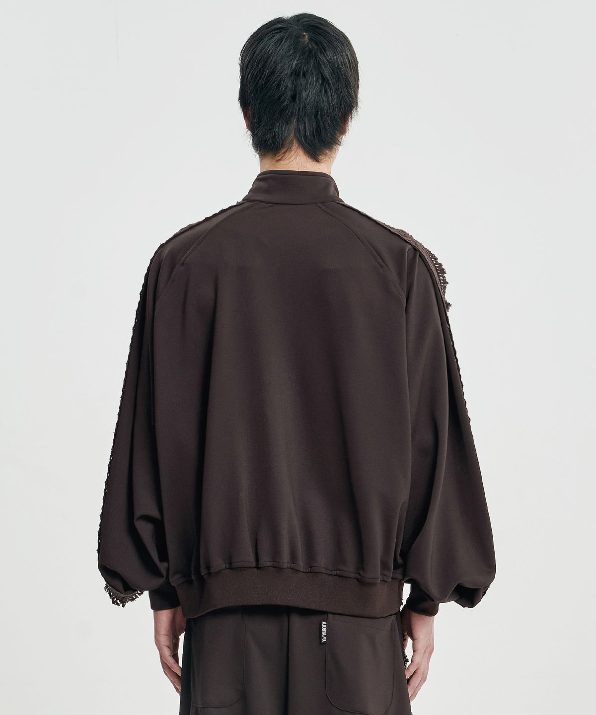 아조바이아조(AJOBYAJO) Multi Lace Trim Raglan Track Jacket [DARK BROWN]