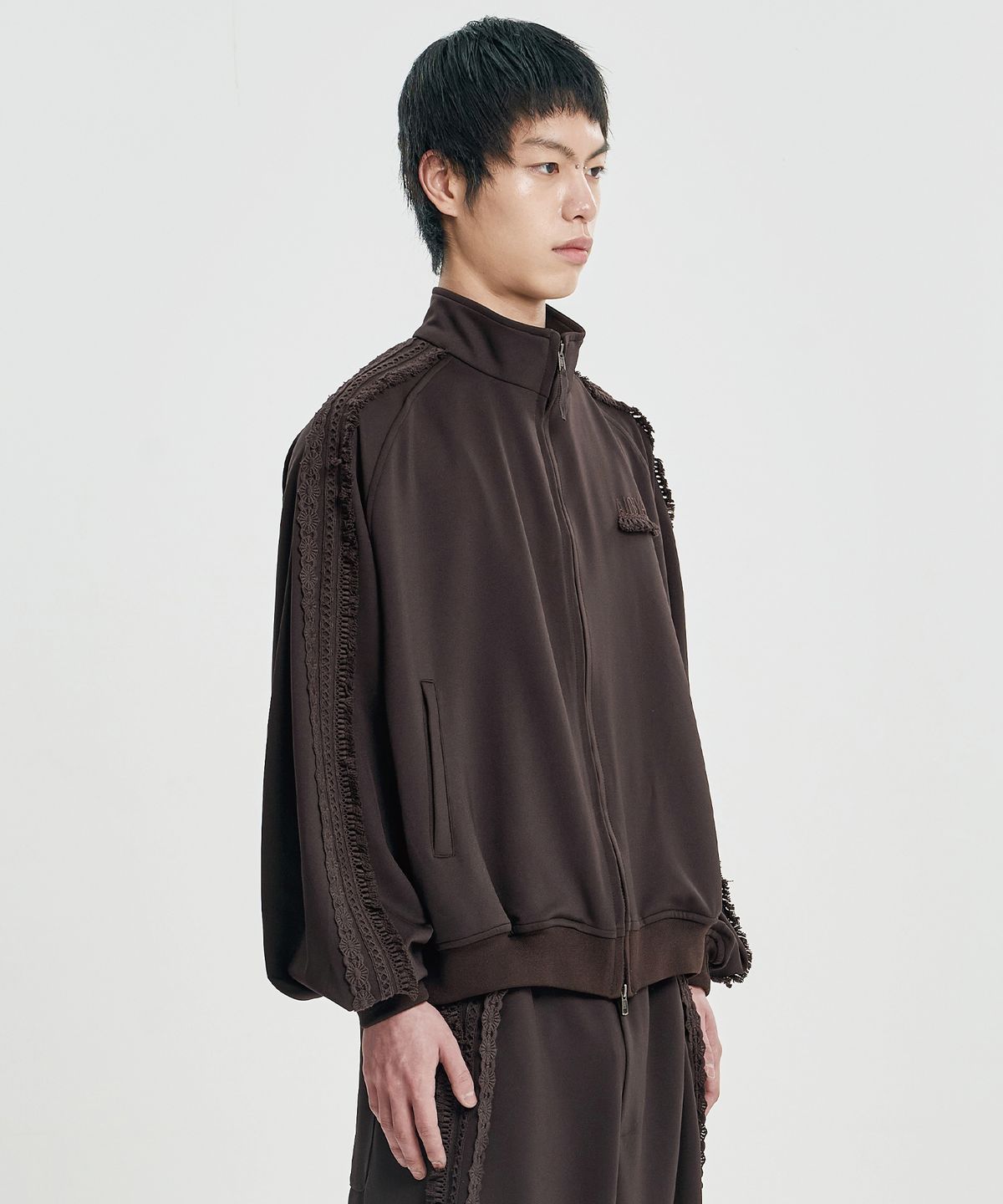 아조바이아조(AJOBYAJO) [SET] Multi Lace Trim Raglan Track Set-Up [DARK BROWN]