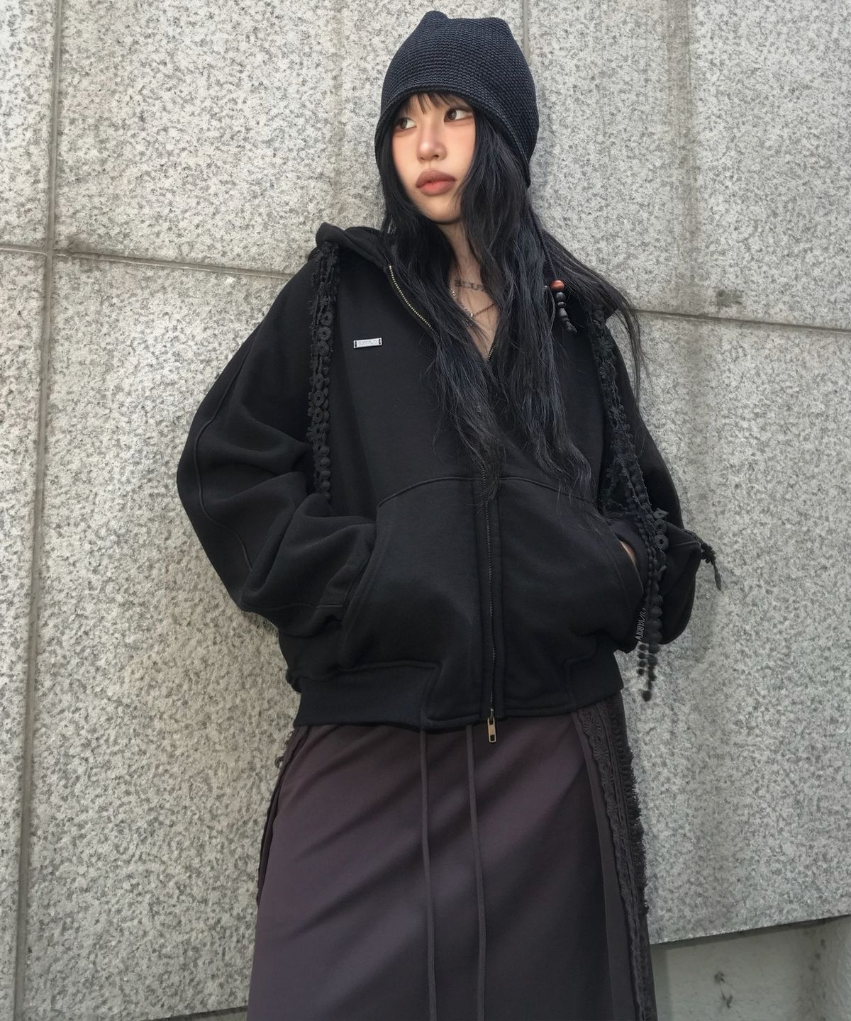 아조바이아조(AJOBYAJO) [ZGGU] Waffle Beaded String Beanie [CHARCOAL]