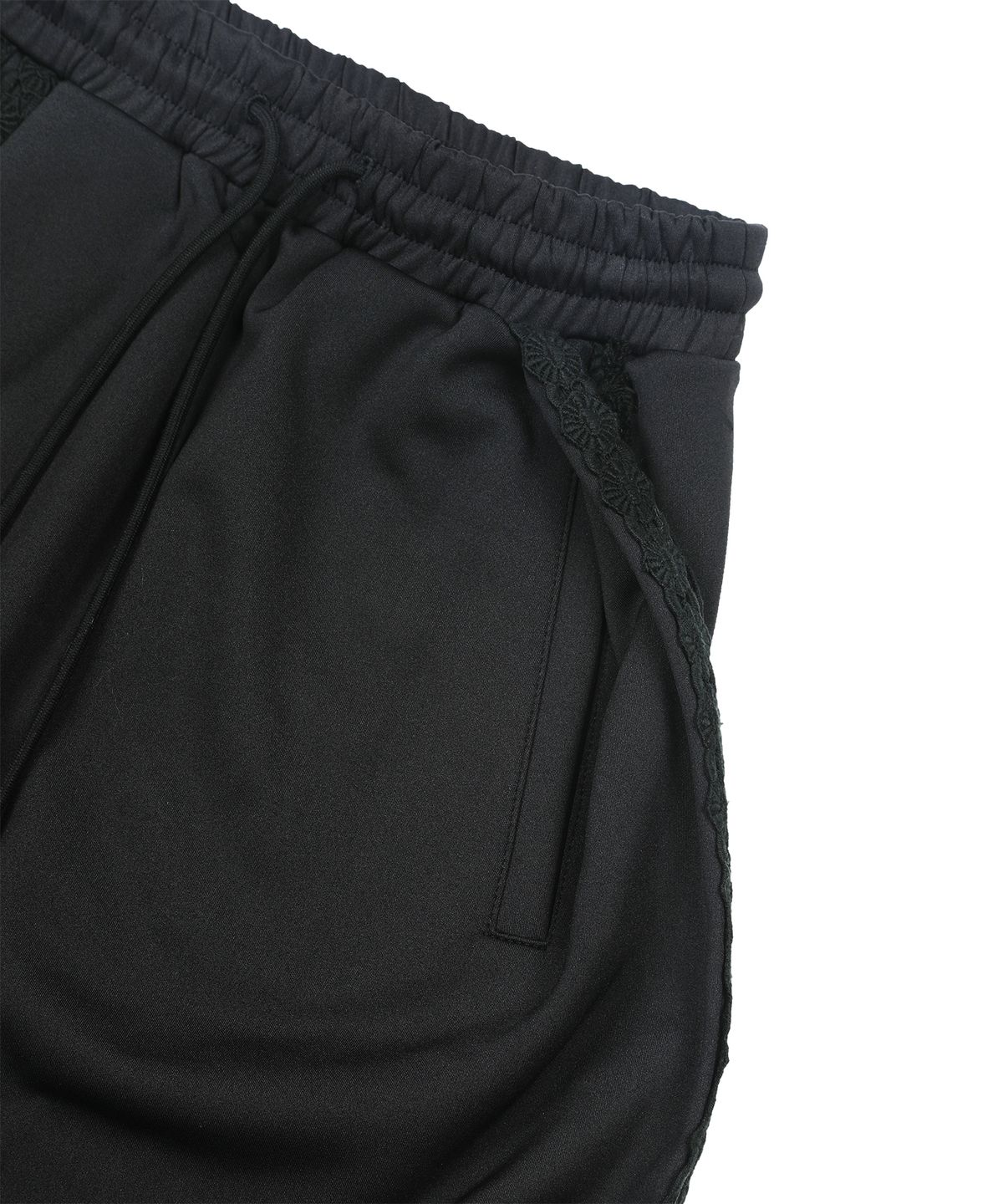 아조바이아조(AJOBYAJO) [ZGGU] Multi lace Trim One Tuck Track Skirt [BLACK]