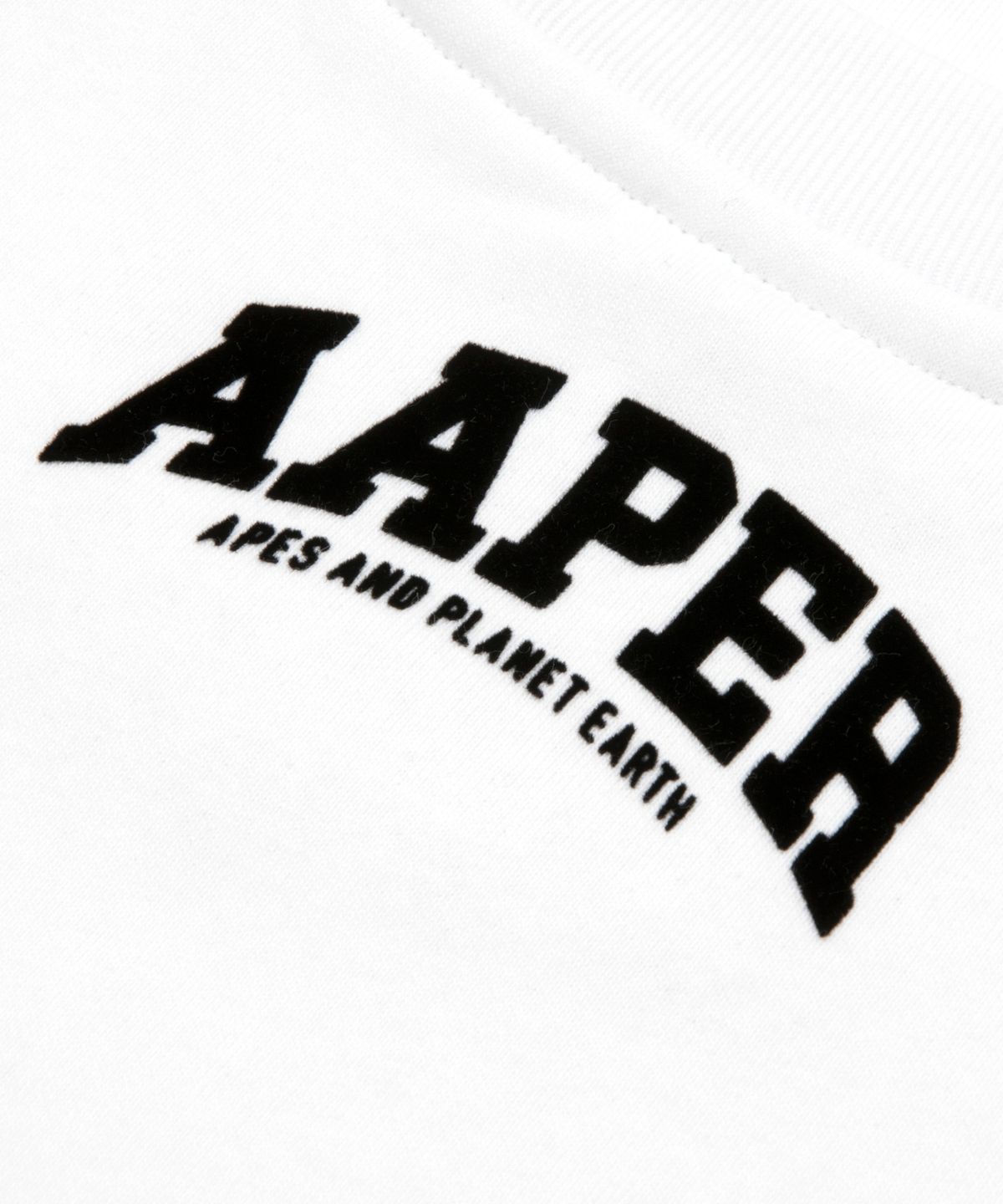 에이프(AAPE) AAPER 맨투맨 / AAPSWMC366XXPWHX