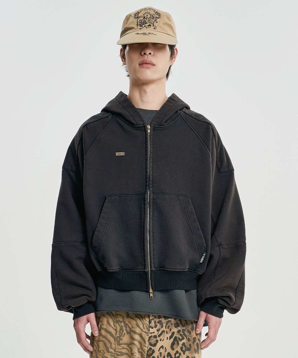 아조바이아조(AJOBYAJO) Cropped Washed Zip-up Hoodie [BLACK]