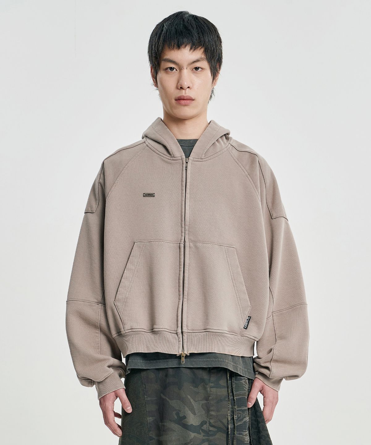아조바이아조(AJOBYAJO) Cropped Washed Zip-up Hoodie [DUSTY BEIGE]