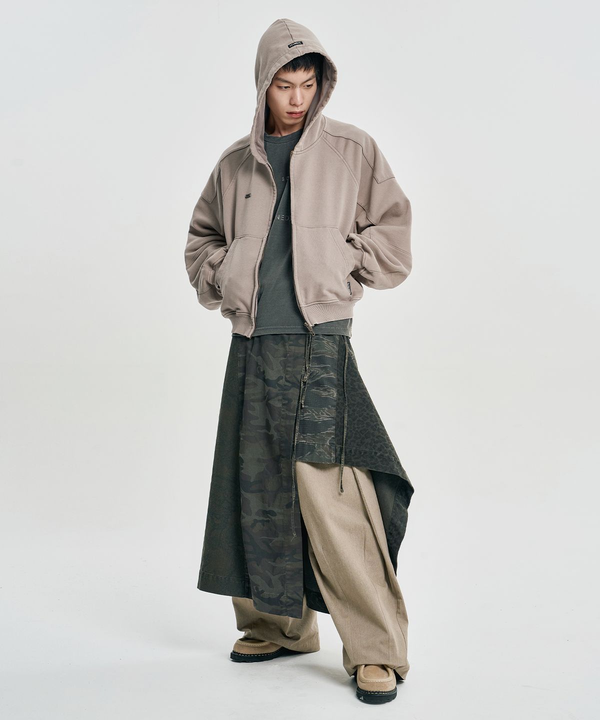 아조바이아조(AJOBYAJO) Cropped Washed Zip-up Hoodie [DUSTY BEIGE]