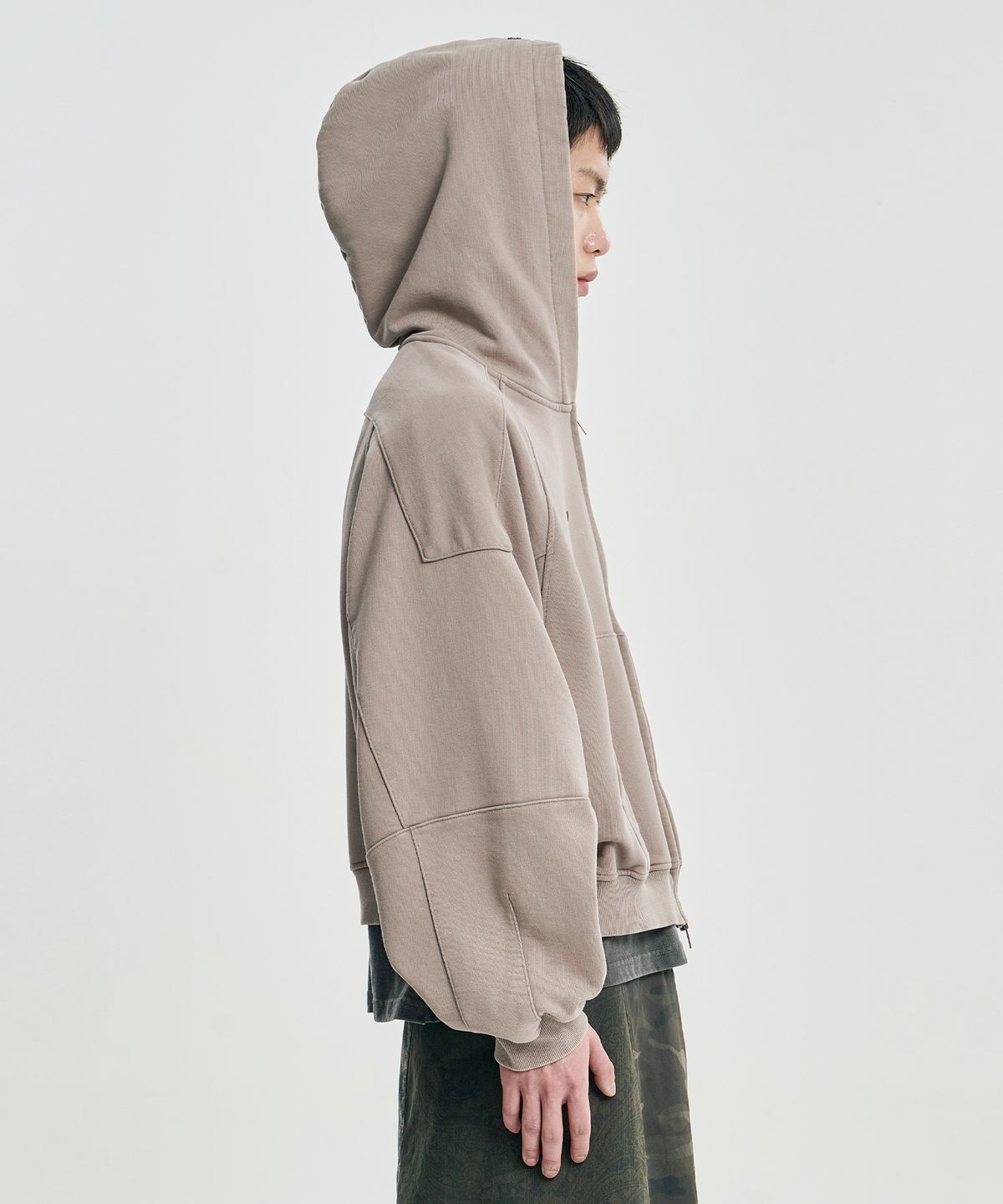 아조바이아조(AJOBYAJO) Cropped Washed Zip-up Hoodie [DUSTY BEIGE]