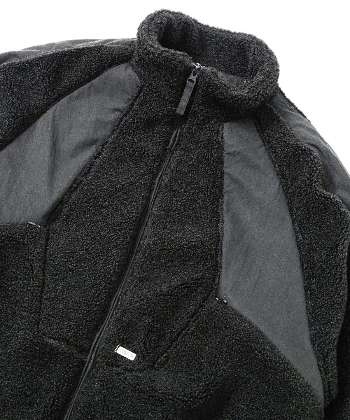 아조바이아조(AJOBYAJO) Raglan Fleece Nylon Panel Jacket [BLACK]