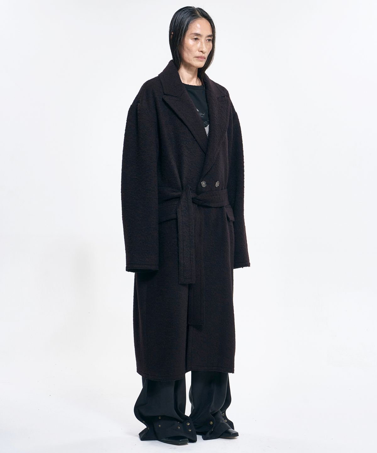 아조바이아조(AJOBYAJO) Raw Edge Peaked Collar Robe Coat [DARK BROWN]