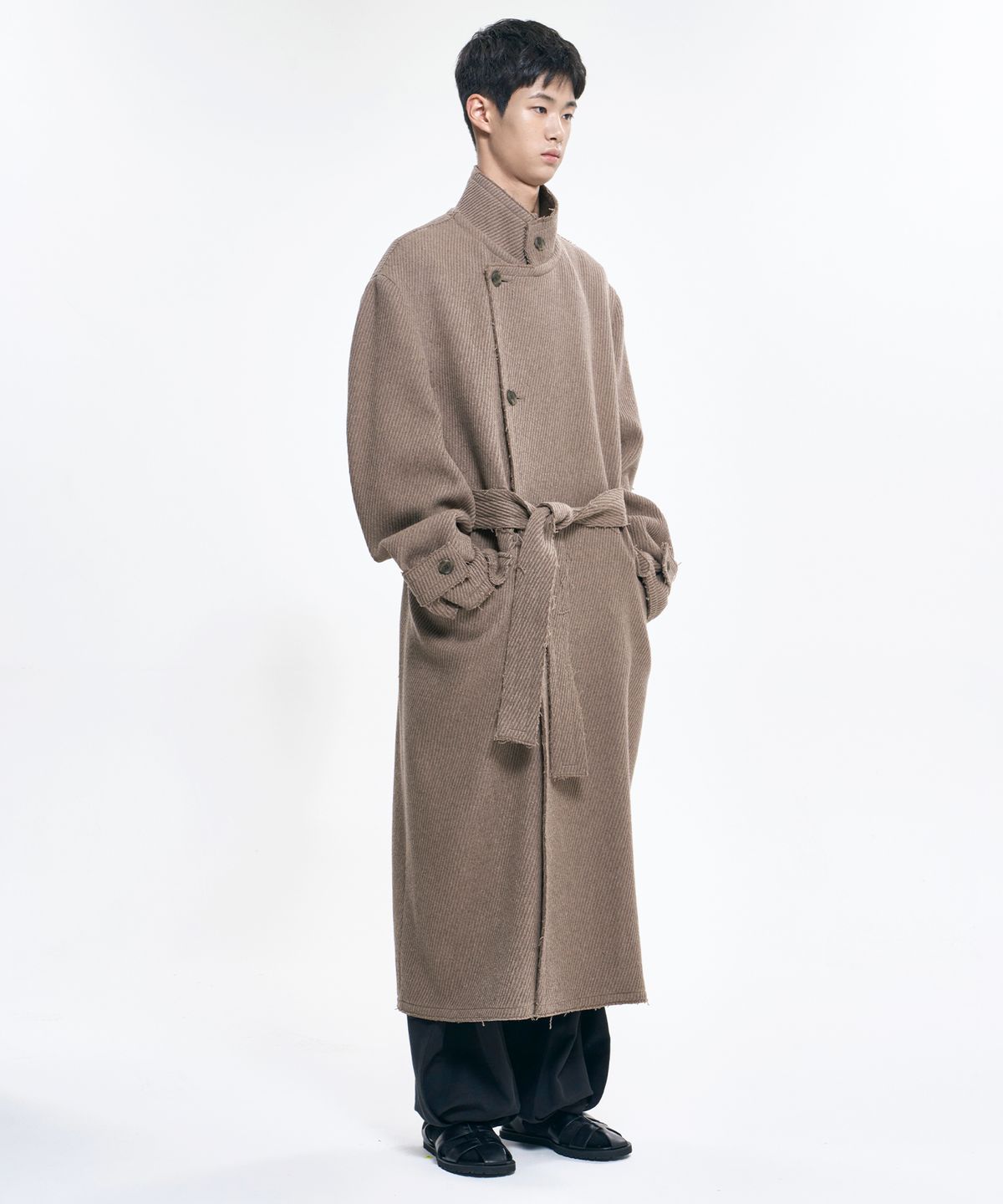 아조바이아조(AJOBYAJO) Raw Edge Single Collar Wrap Coat [BEIGE]