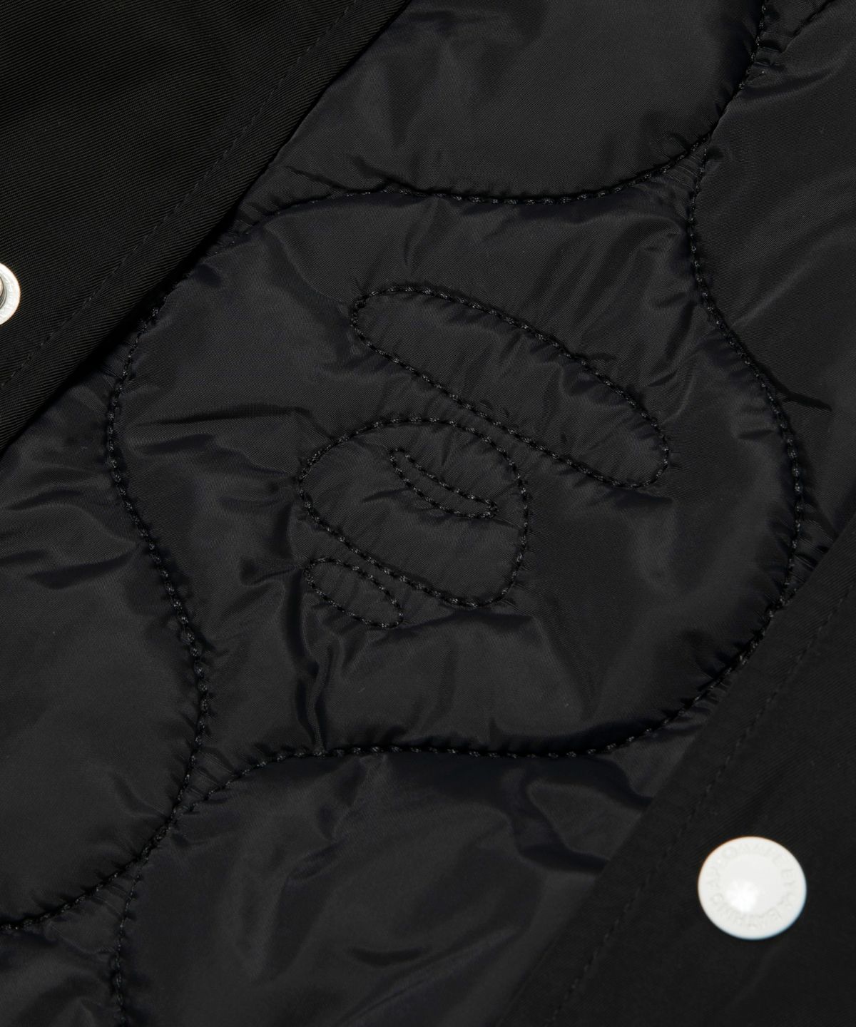 에이프(AAPE) 문페이스 콜라쥬 뱃지 베이스볼 재킷 / AAPJKM7742XXPBKX