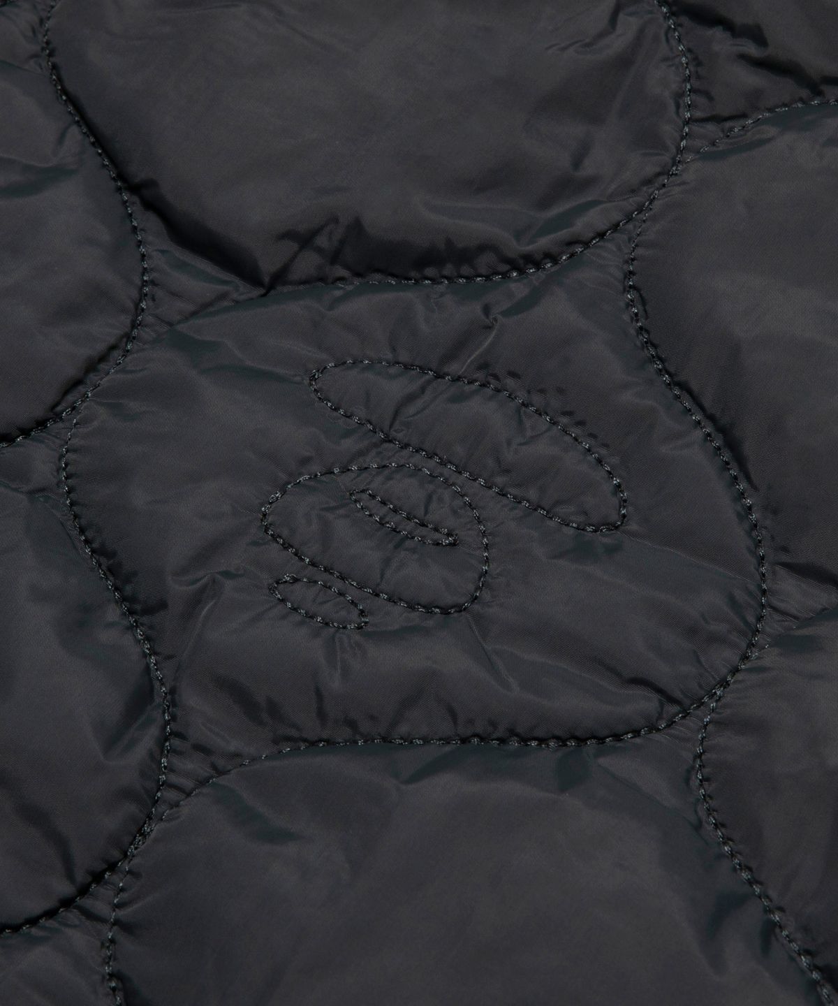 에이프(AAPE) 후드 퀄팅 자켓 / AAPJKM7745XXPBKX