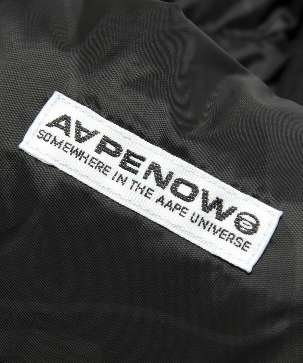 에이프(AAPE) AAPENOW 카모 하이넥 다운 자켓 / AAPDNM7726XXPBKZ