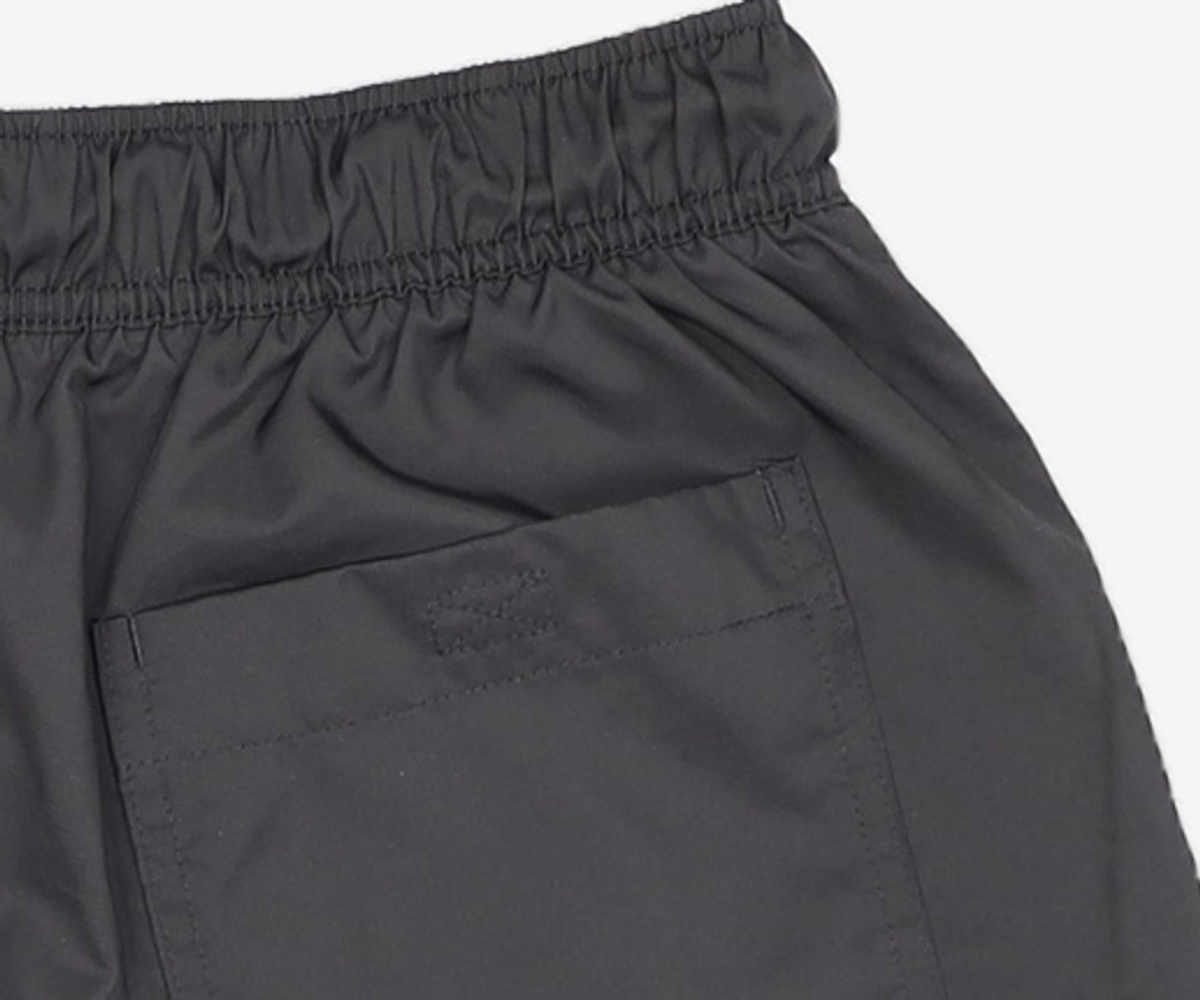 나이키(NIKE) 클럽 우븐 플로우 쇼츠 M - 블랙:화이트 / FN3308-010 L