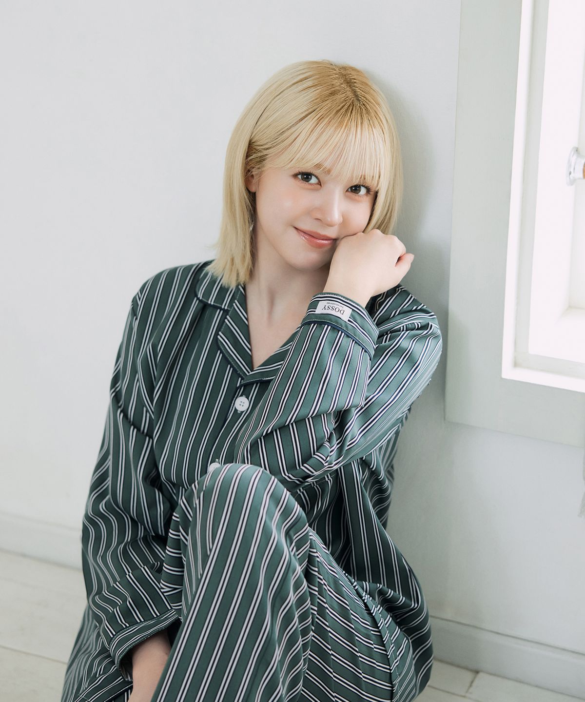 도씨(DOSSY) 실크핏 더비 긴팔 커플 잠옷 세트