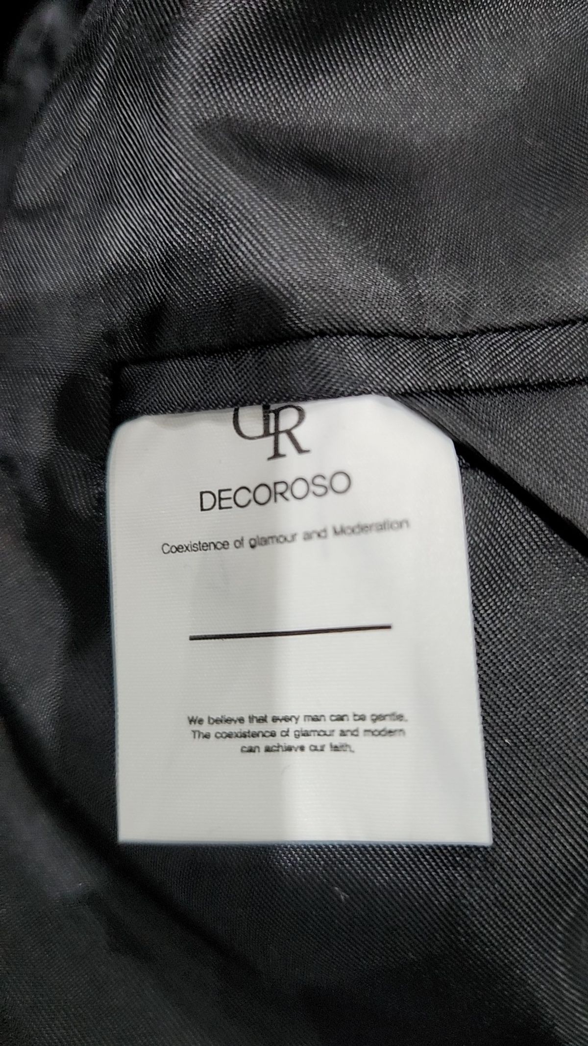 데꼬로소(DECOROSO) 겨울 기타 코트 1