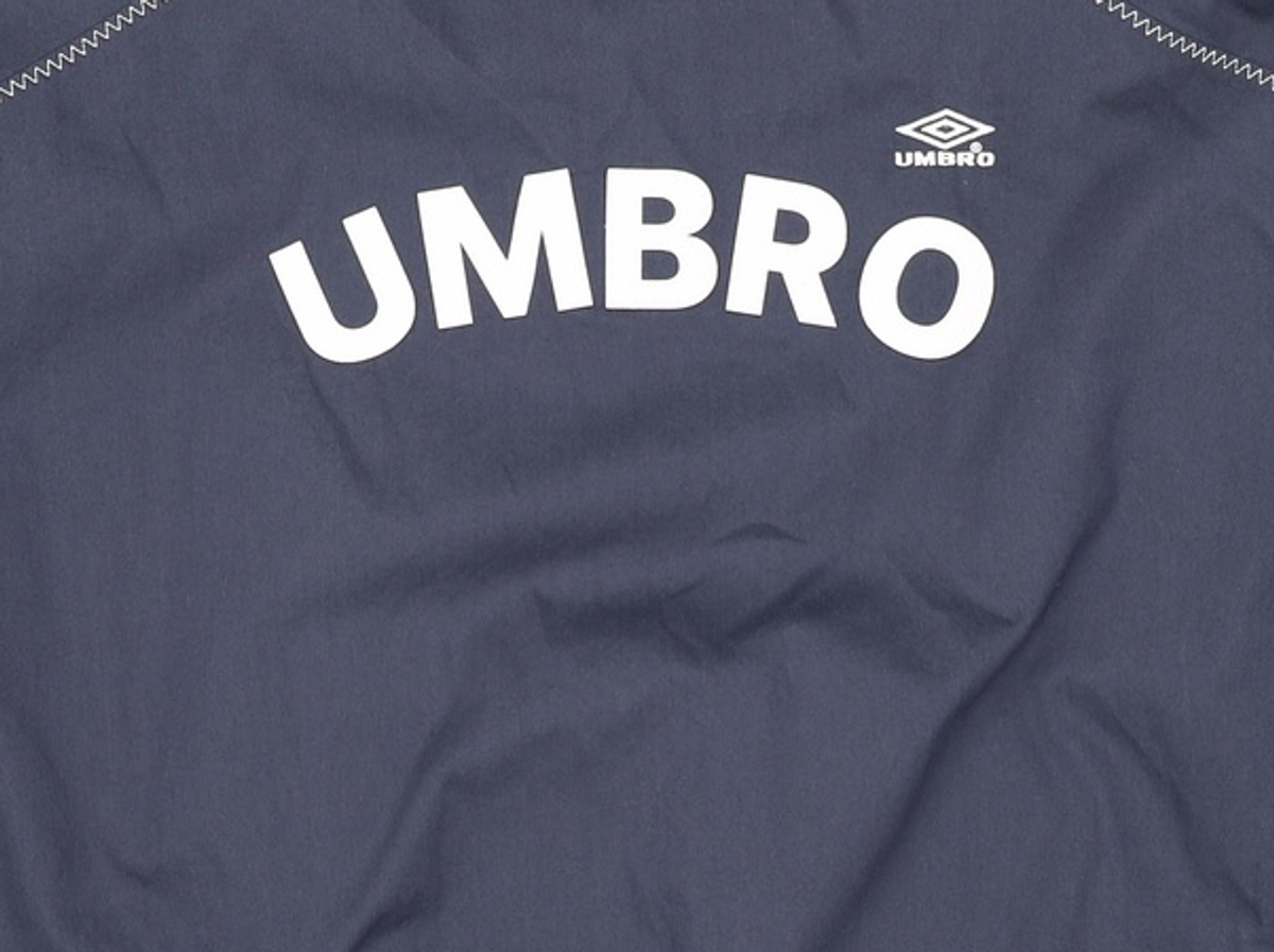 엄브로(UMBRO) HBL OG ANTHEM 바시티 자켓 딥네이비(UP121CJK21) 110