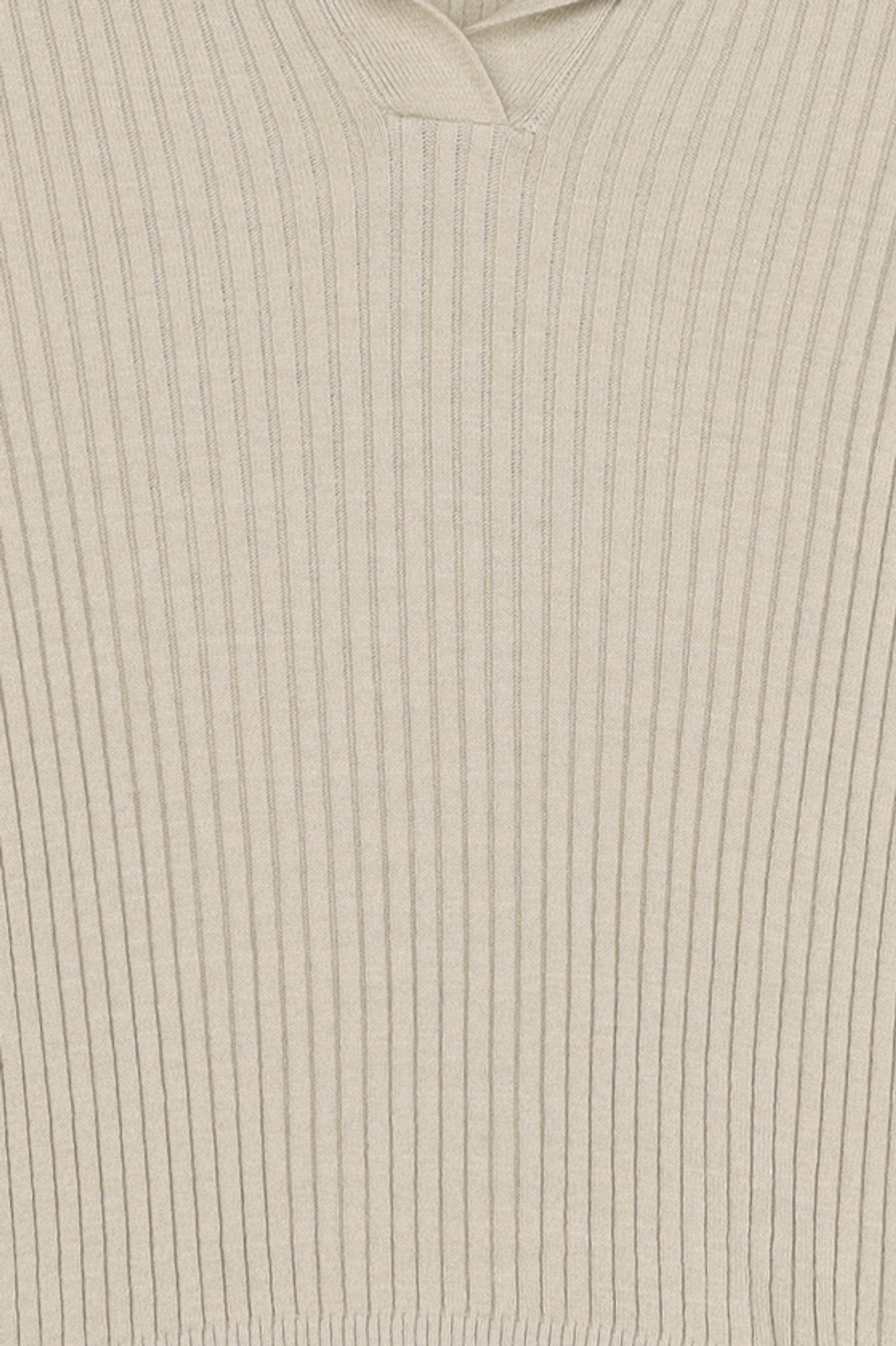 우이(ouie) 니트/스웨터 FREE