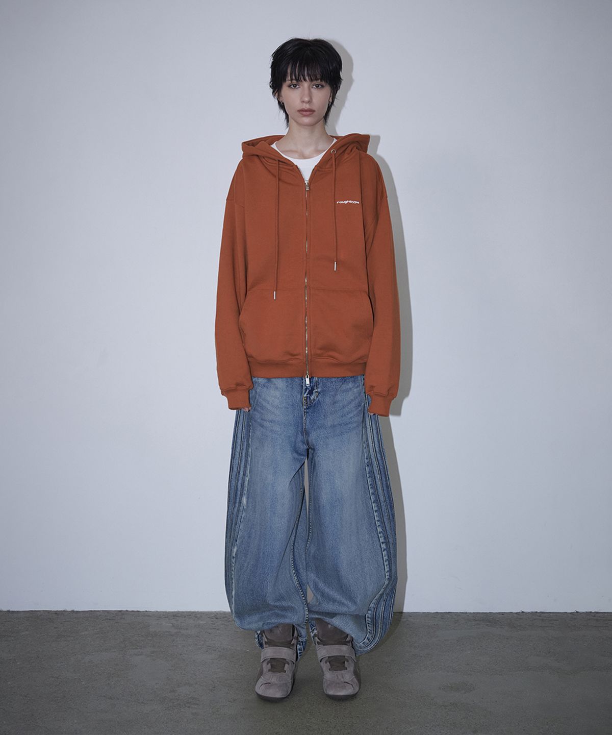 로타입(ROUGHTYPE) roughtype Signature Over Fit Hood Zip-up - Rust