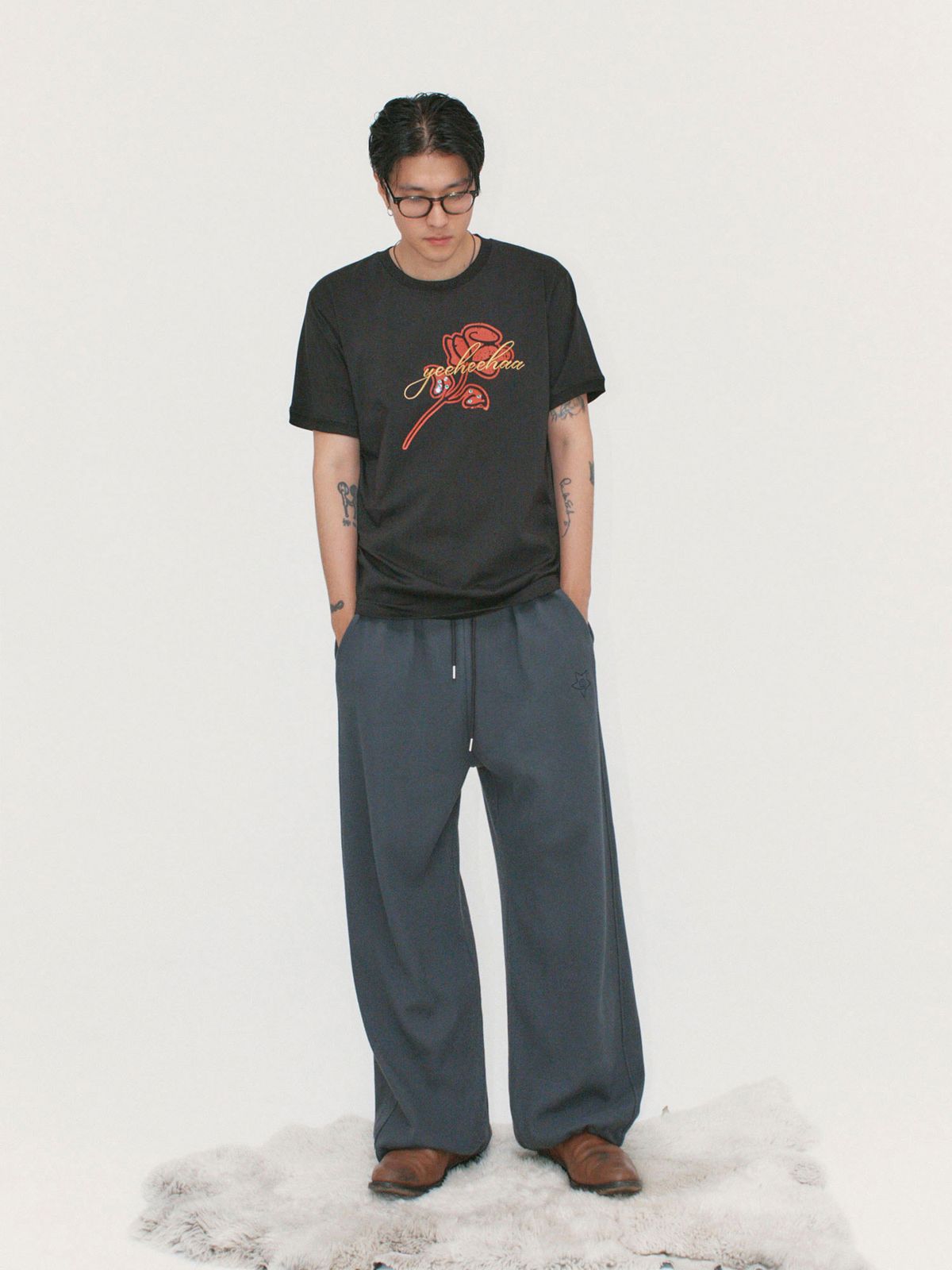 이히하(YEEHEEHAA) western rose cubic T (BK)