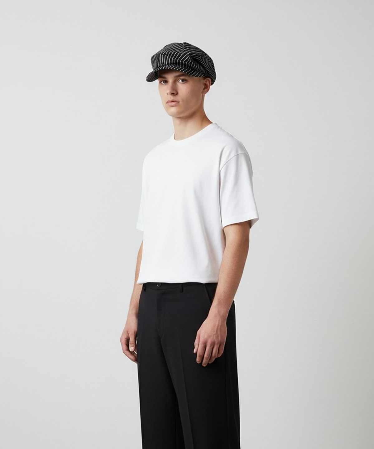 유니버셜 케미스트리(UNIVERSAL CHEMISTRY) Stripe Wrinkle Black Wire Marine Cap 주름모자