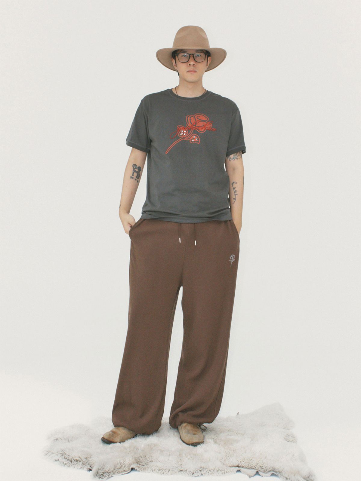 이히하(YEEHEEHAA) western rose cubic T (CH)