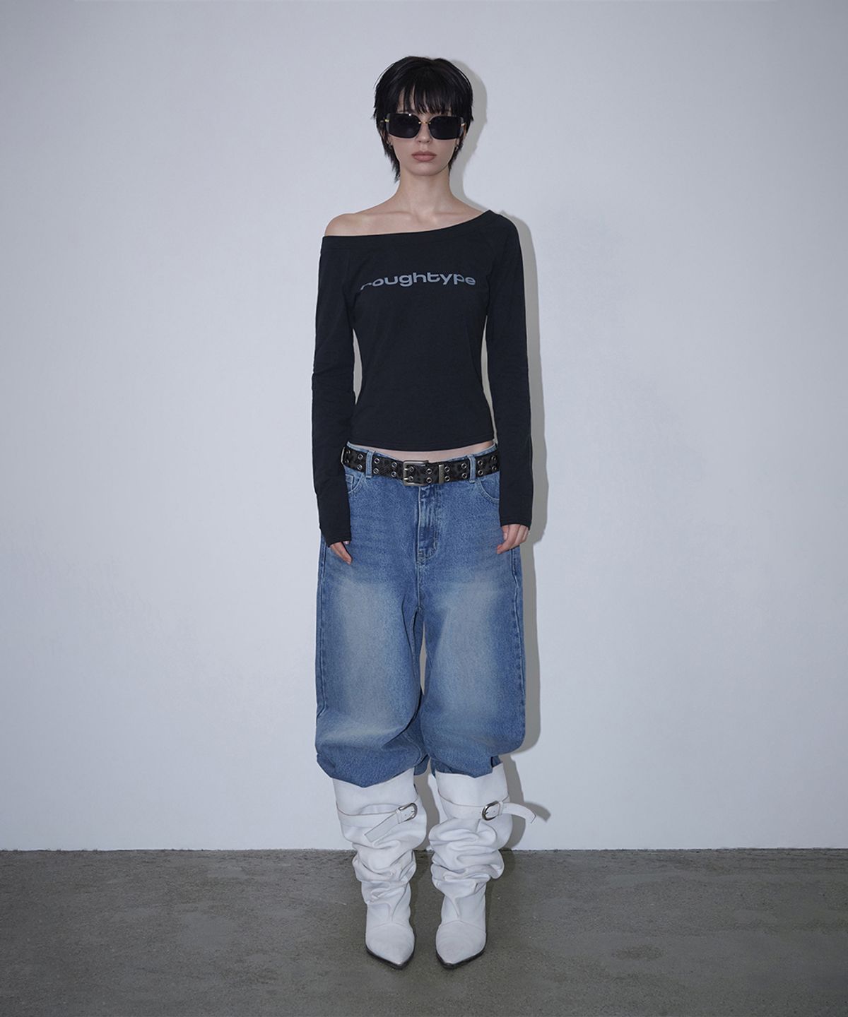 로타입(ROUGHTYPE) Light Off Shoulder Long Sleeve - Black