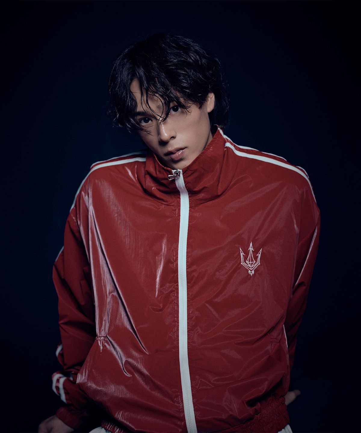 파이드(FIED) GLAZED SATIN SHELL 윈드브레이커 - VELVET RED