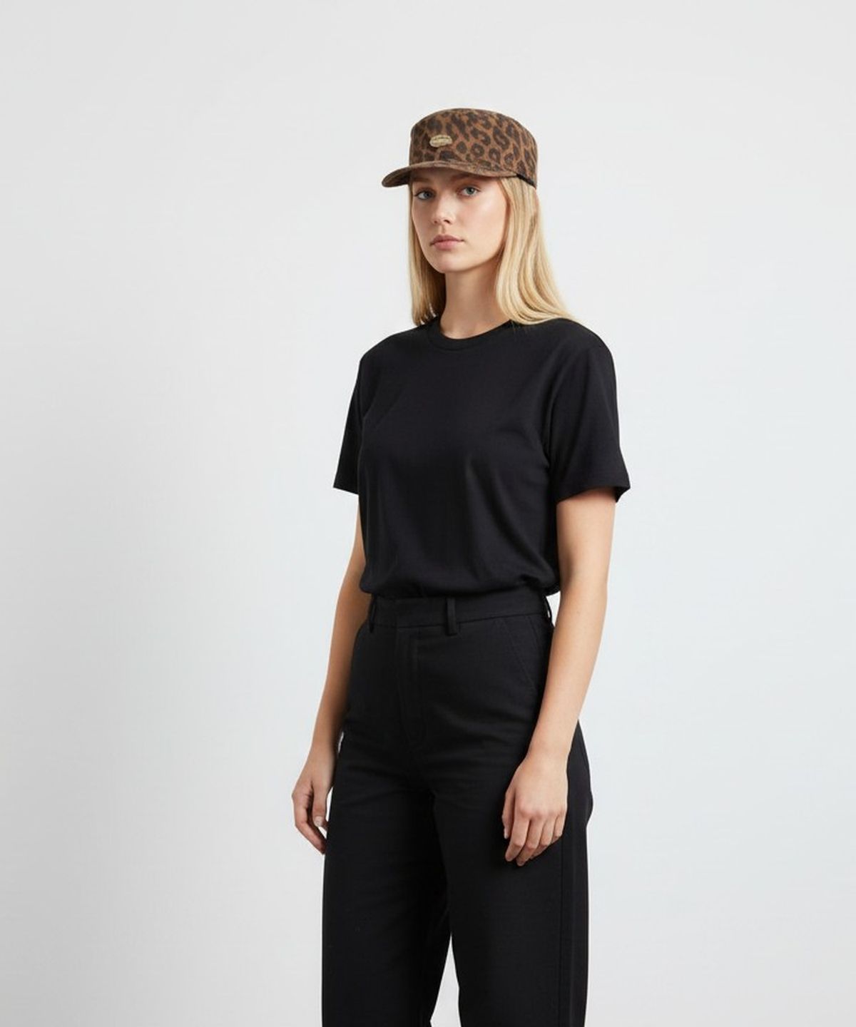 유니버셜 케미스트리(UNIVERSAL CHEMISTRY) Leopard Cotton FillBox Cap 필박스