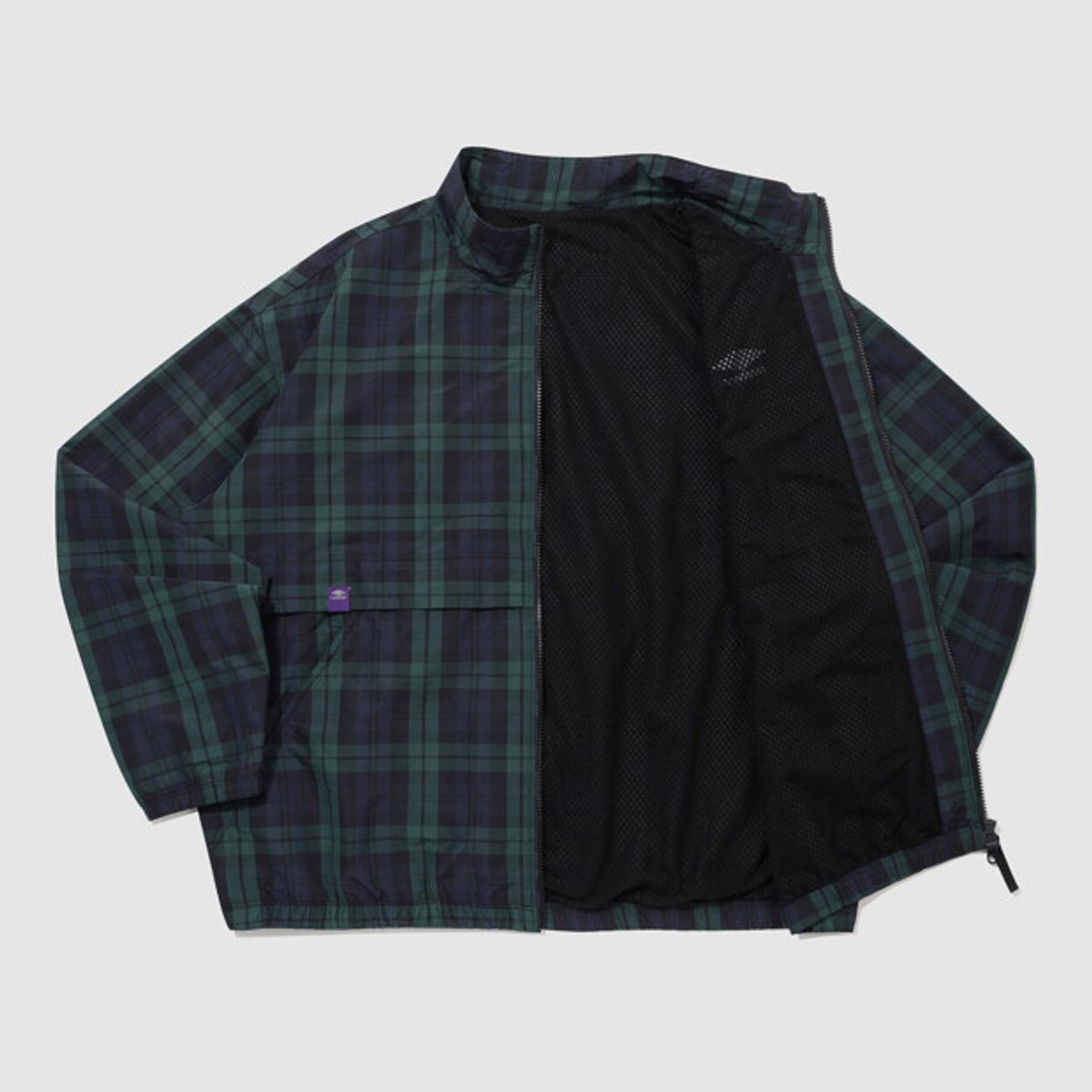 엄브로(UMBRO) 클래식 스탠넥 웜업 바람막이 자켓 그린 패턴 UR321CJK93