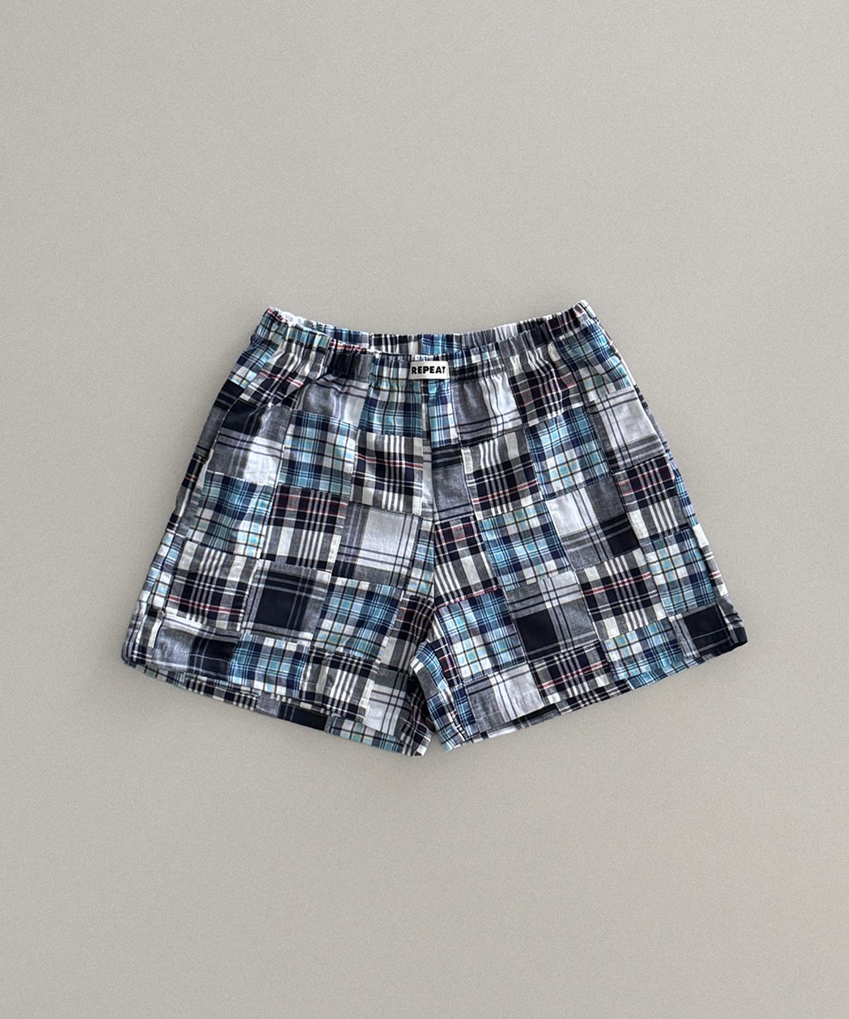 리핏(REPEAT) 패치워크 쇼츠 반바지 (2colors)
