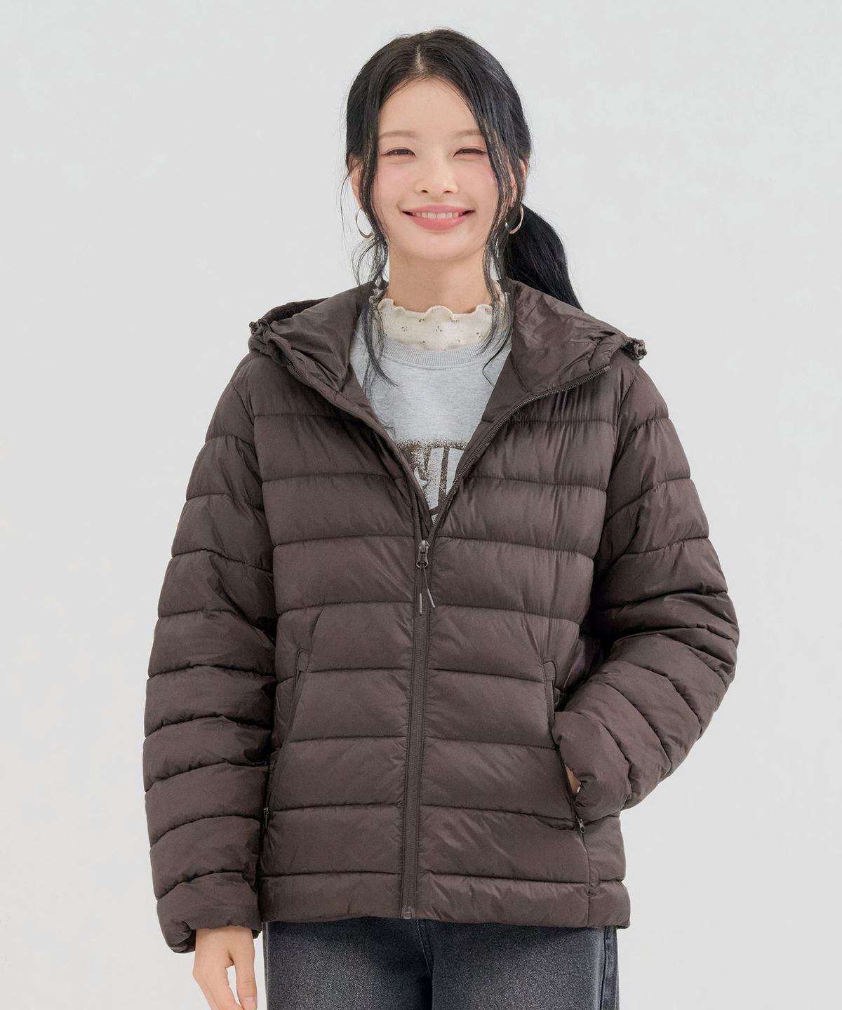 체이스컬트(CHASECULT) 공용 라이트 패딩 후드 점퍼-FFRU4121C08
