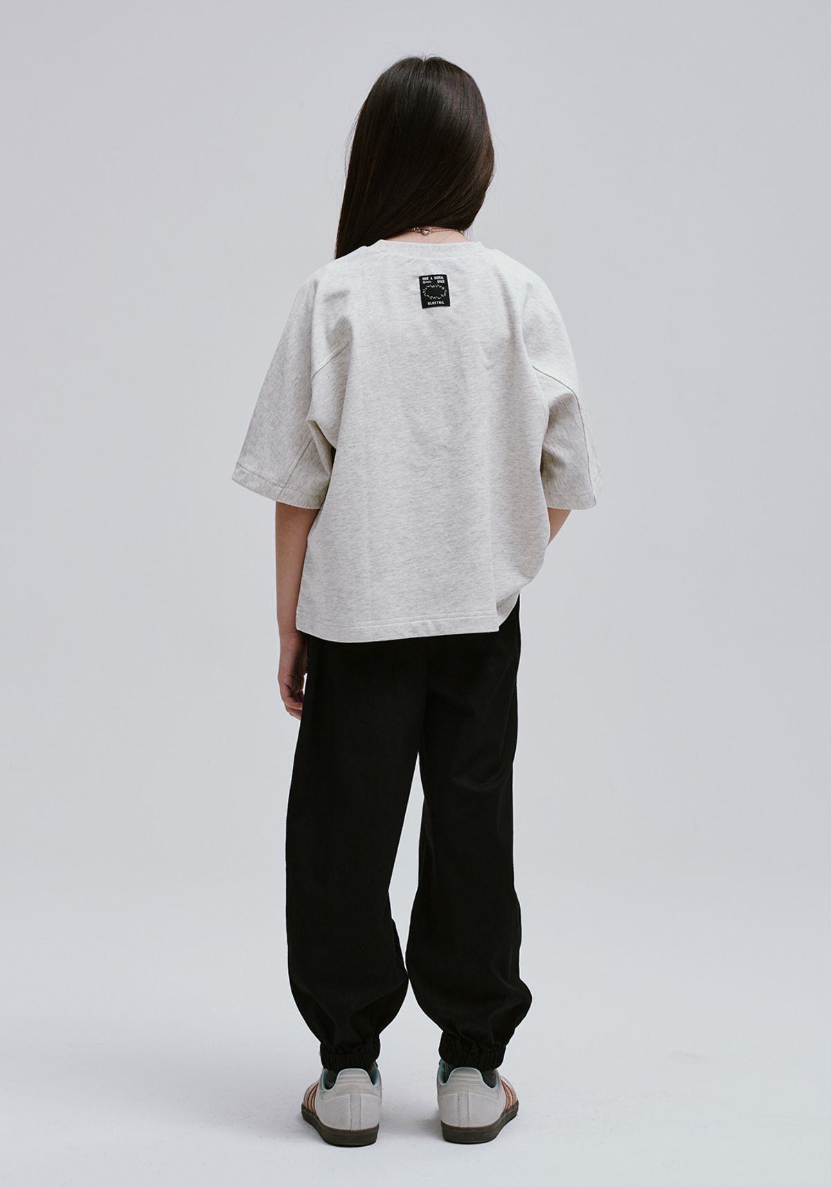 블루테일(BLUETAIL) AAG2TS01IV 아이보리 스웻 반팔 티셔츠