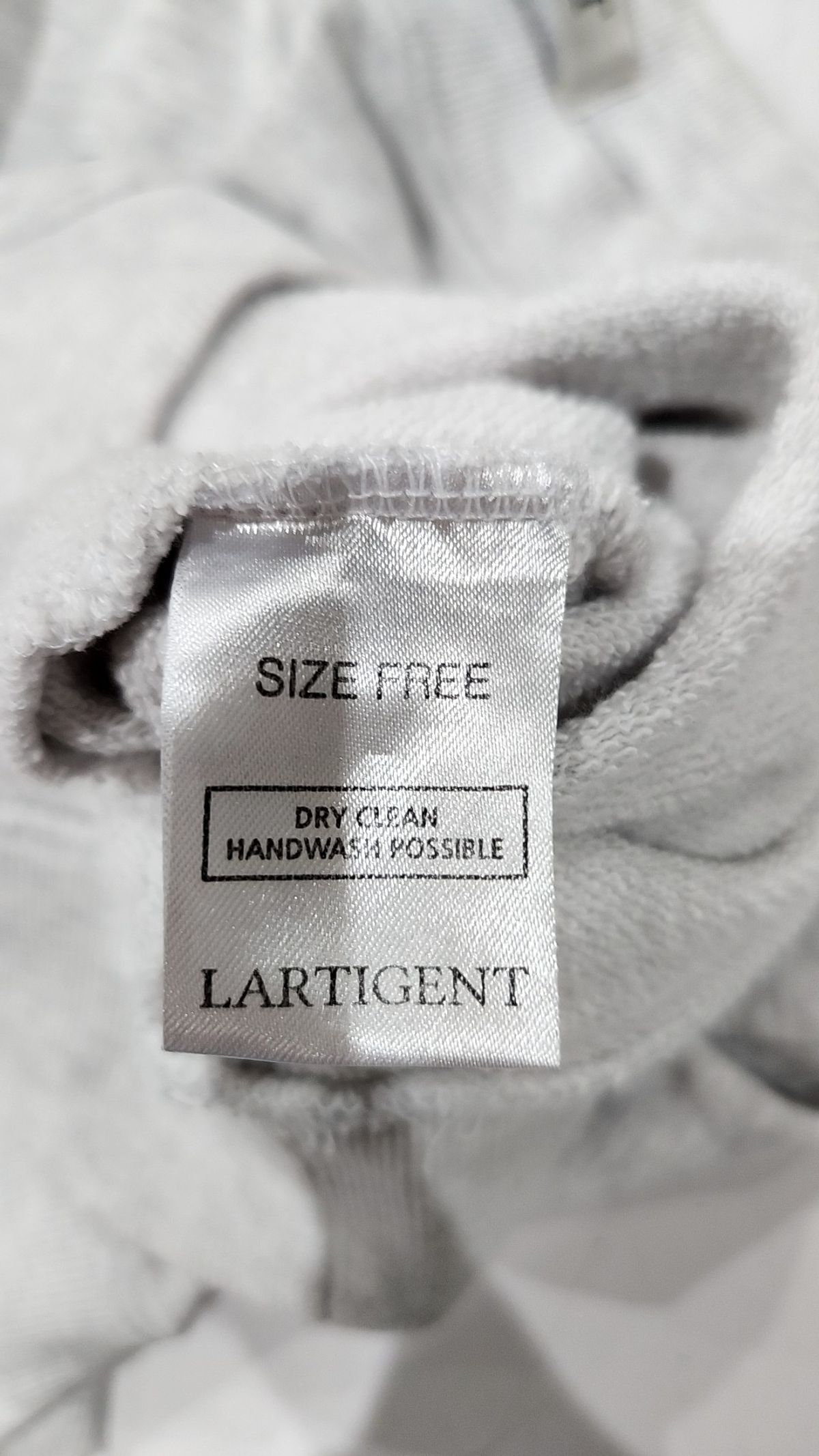 라티젠(LARTIGENT) 반소매 티셔츠 FREE