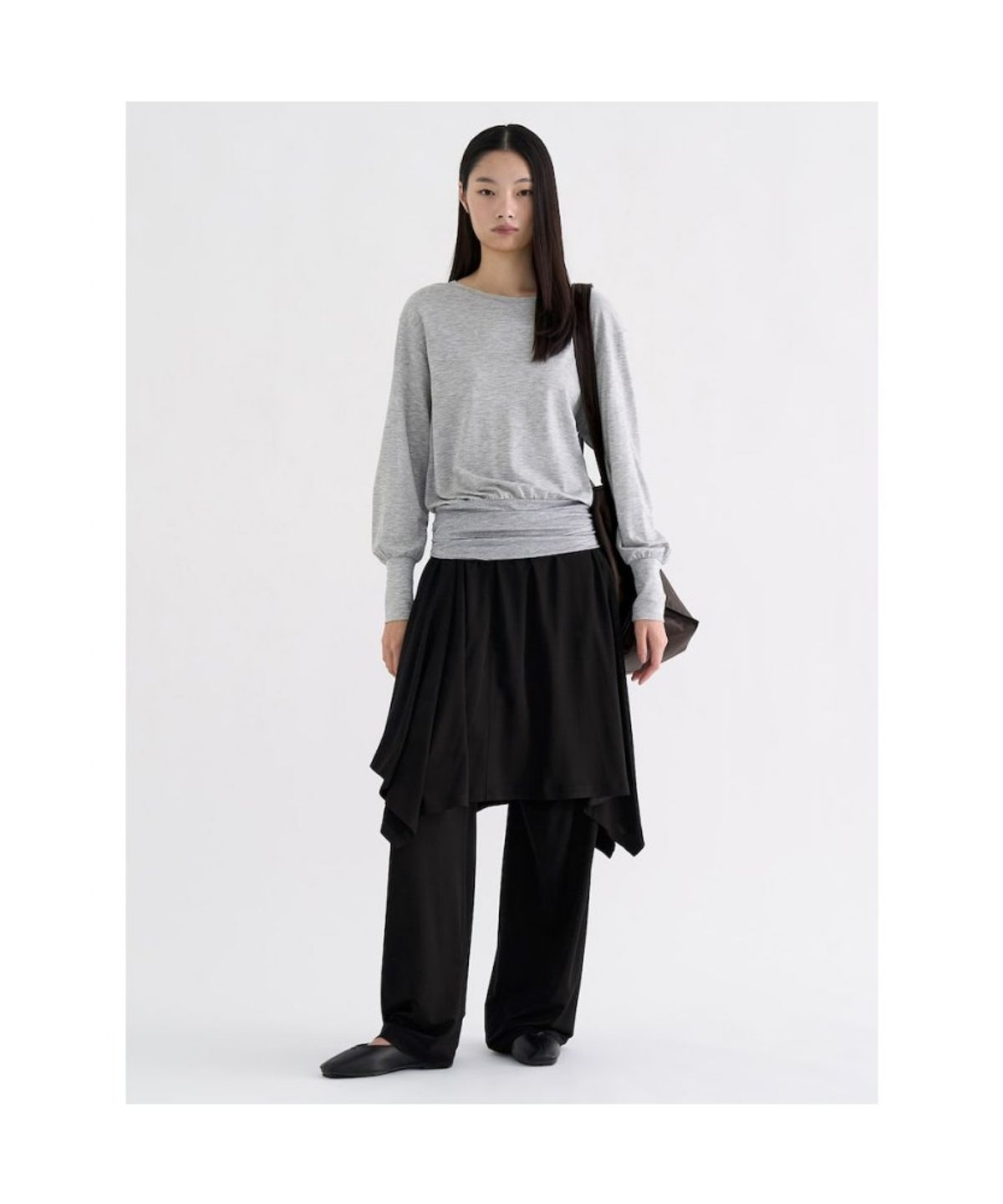 앙개(ANGGAE) Draped Belt TShirt   Light Grey