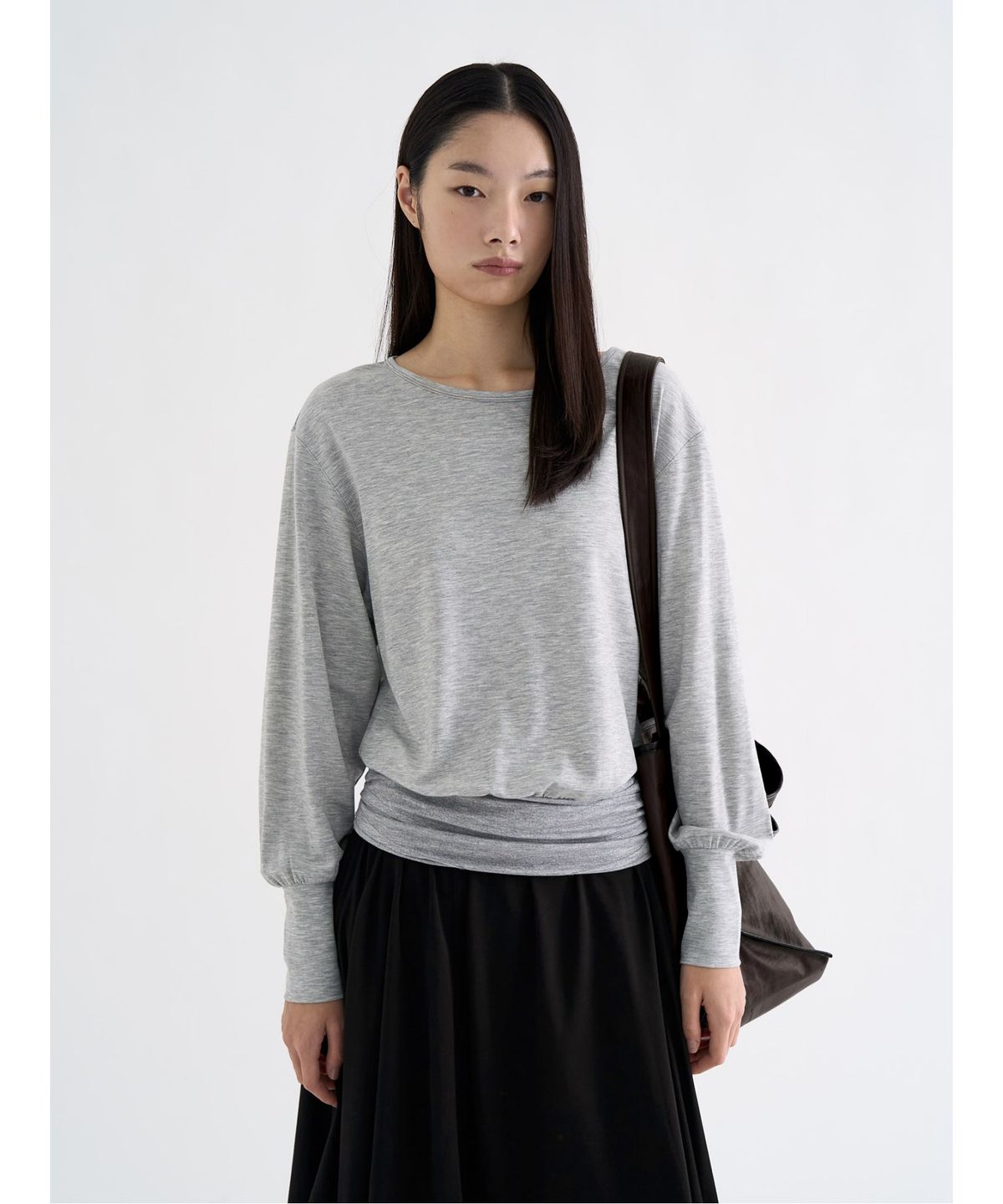 앙개(ANGGAE) Draped Belt TShirt   Light Grey