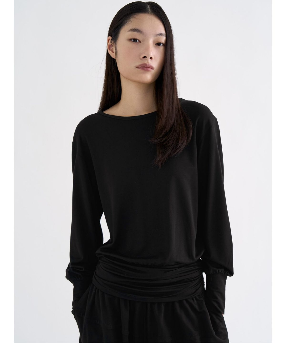 앙개(ANGGAE) Draped Belt TShirt   Black