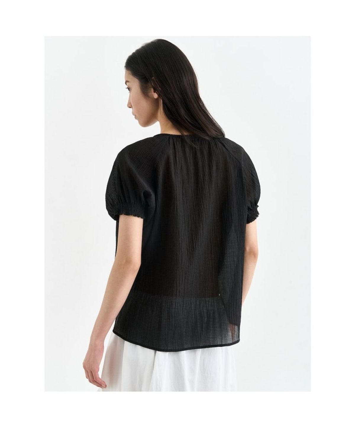 앙개(ANGGAE) Sheer Short Sleeve Blouse  Black