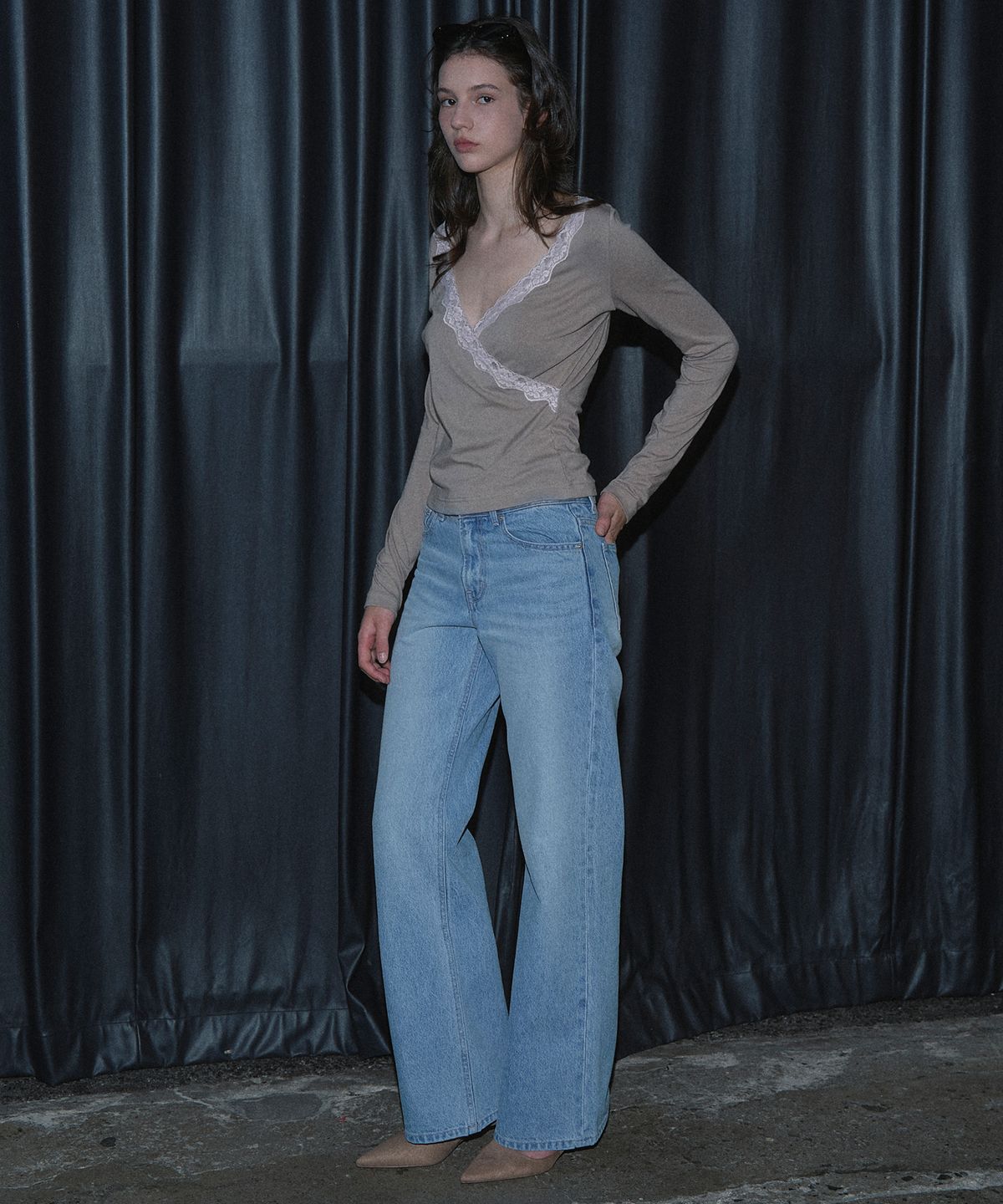 마가린핑거스(MARGARIN FINGERS) PINK STITCH DENIM PANTS (LIGHT BLUE)