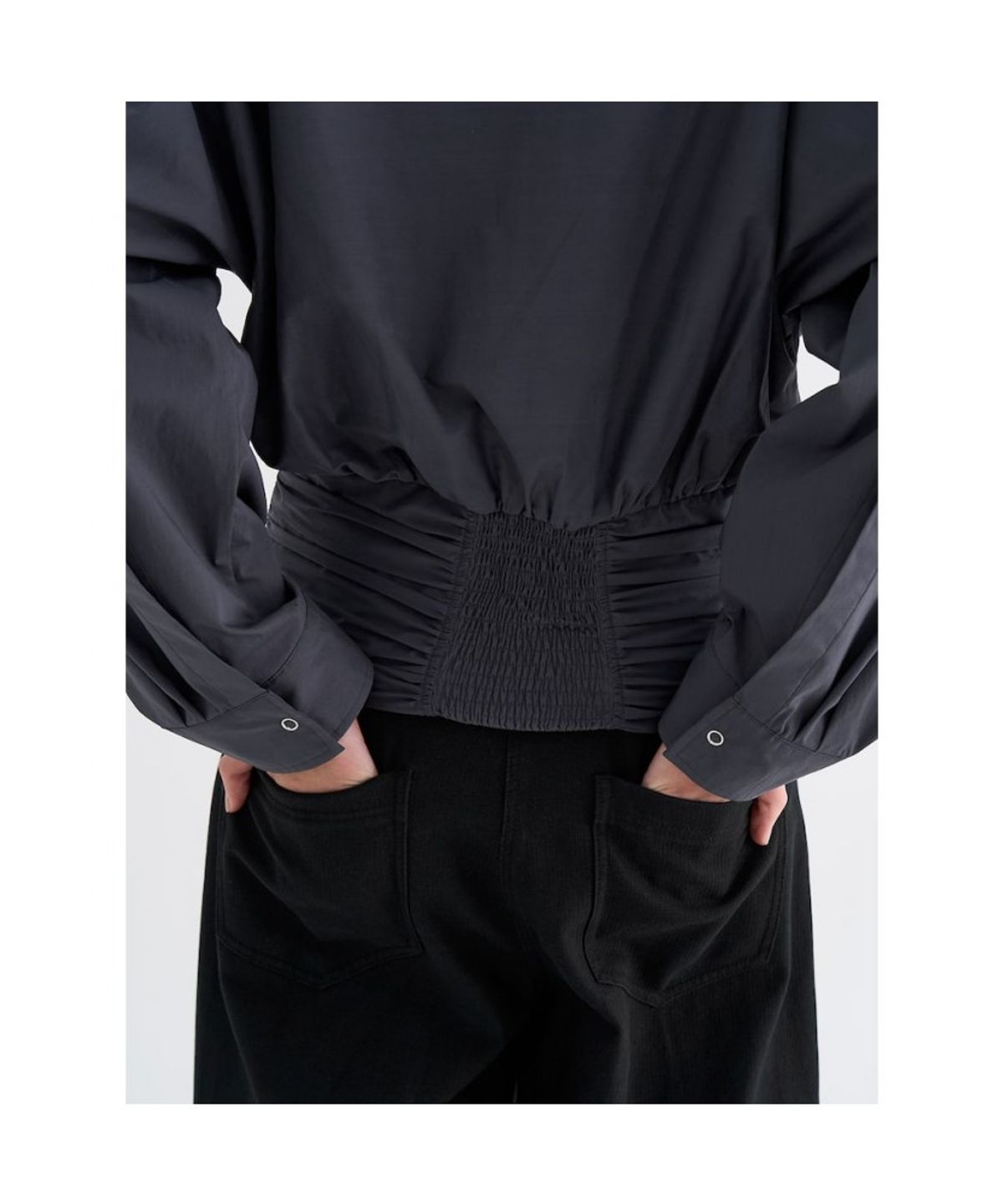 앙개(ANGGAE) Draped Belt Blouse   Ash