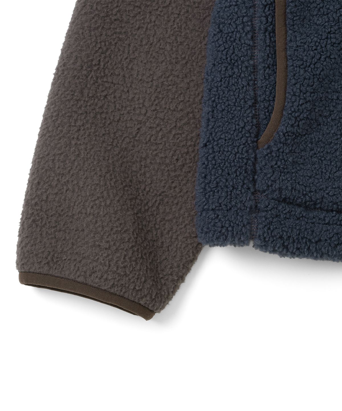 더콜디스트모먼트(THECOLDESTMOMENT) TCM contrast fleece hooded zip-up (navy)